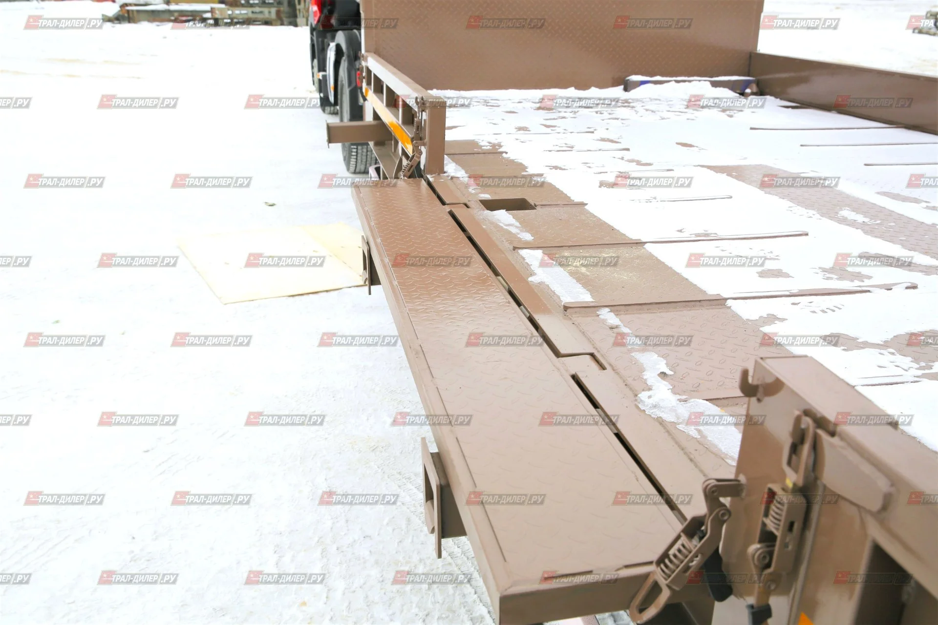 Низкорамный трал Amur LYR9806TDPW 90т - миниатюра 16