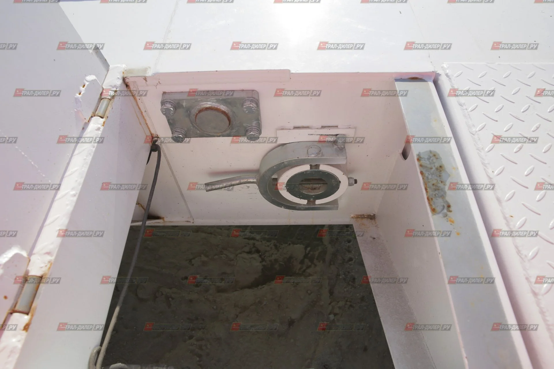Раздвижной низкорамный трал Amur LYR9806TDPW 70 т - миниатюра 20