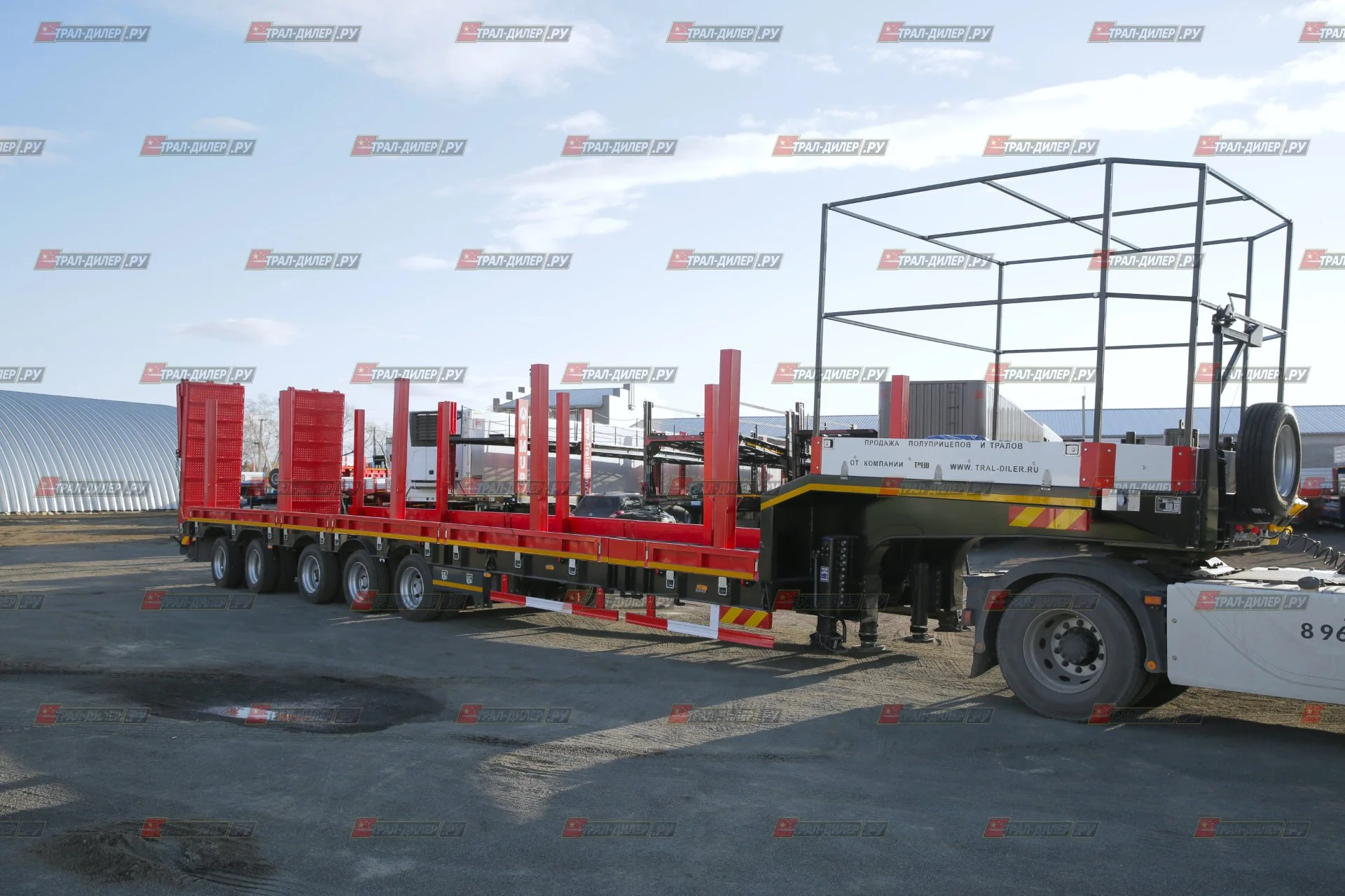 Раздвижной низкорамный трал Amur LYR9806TDPW с тентом на гусаке