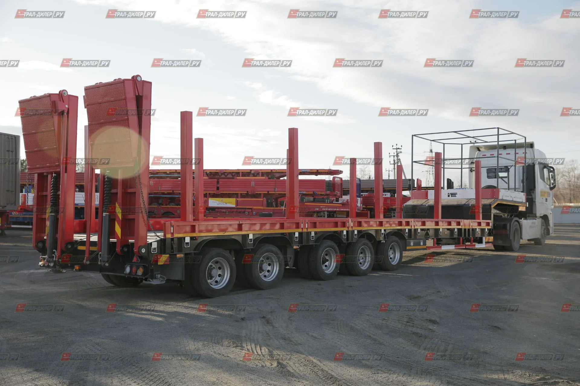 Раздвижной низкорамный трал Amur LYR9806TDPW с тентом на гусаке - миниатюра 2