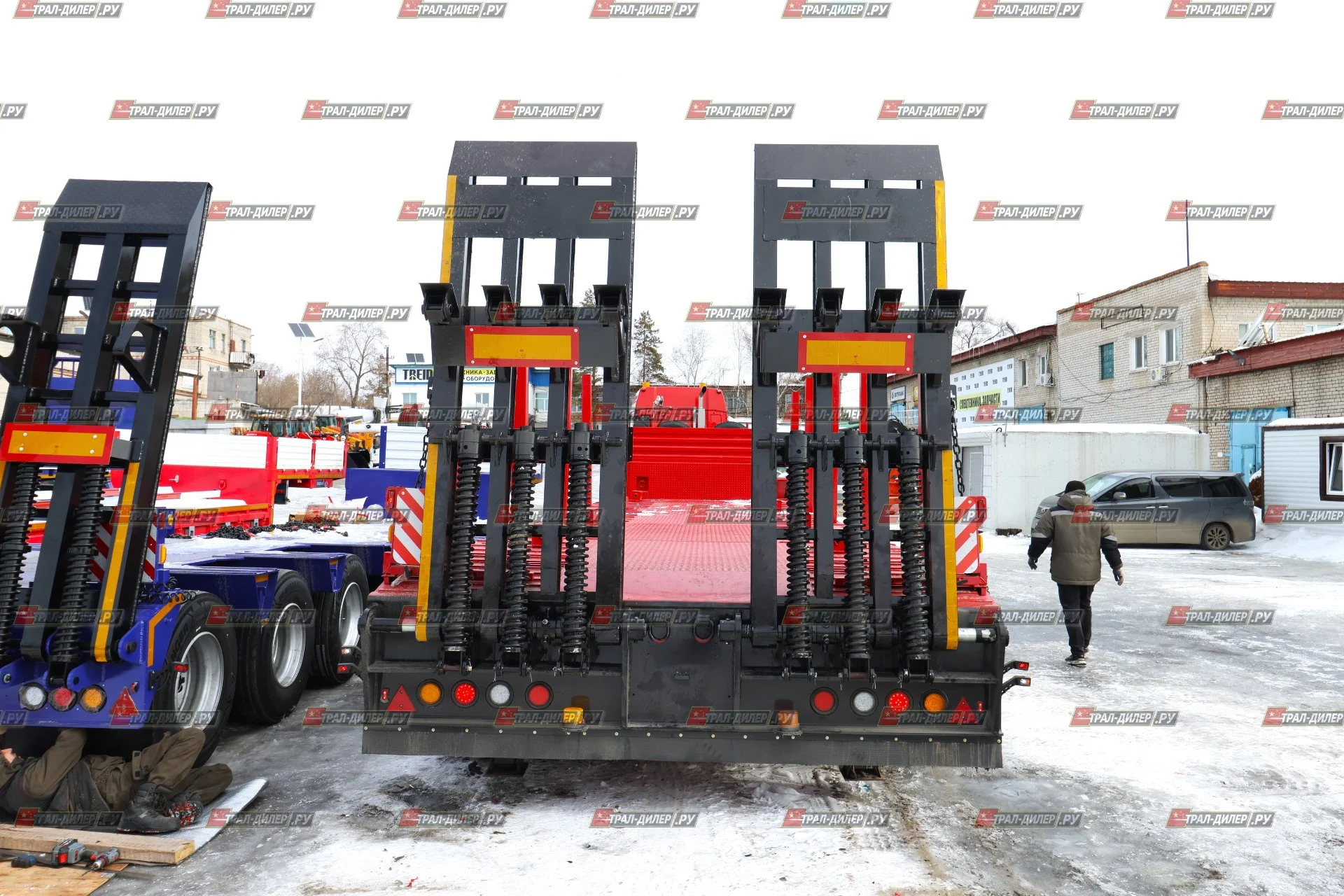 Среднерамный трал CIMC (AMUR) LYR96071TDPХZF 100 т - миниатюра 4