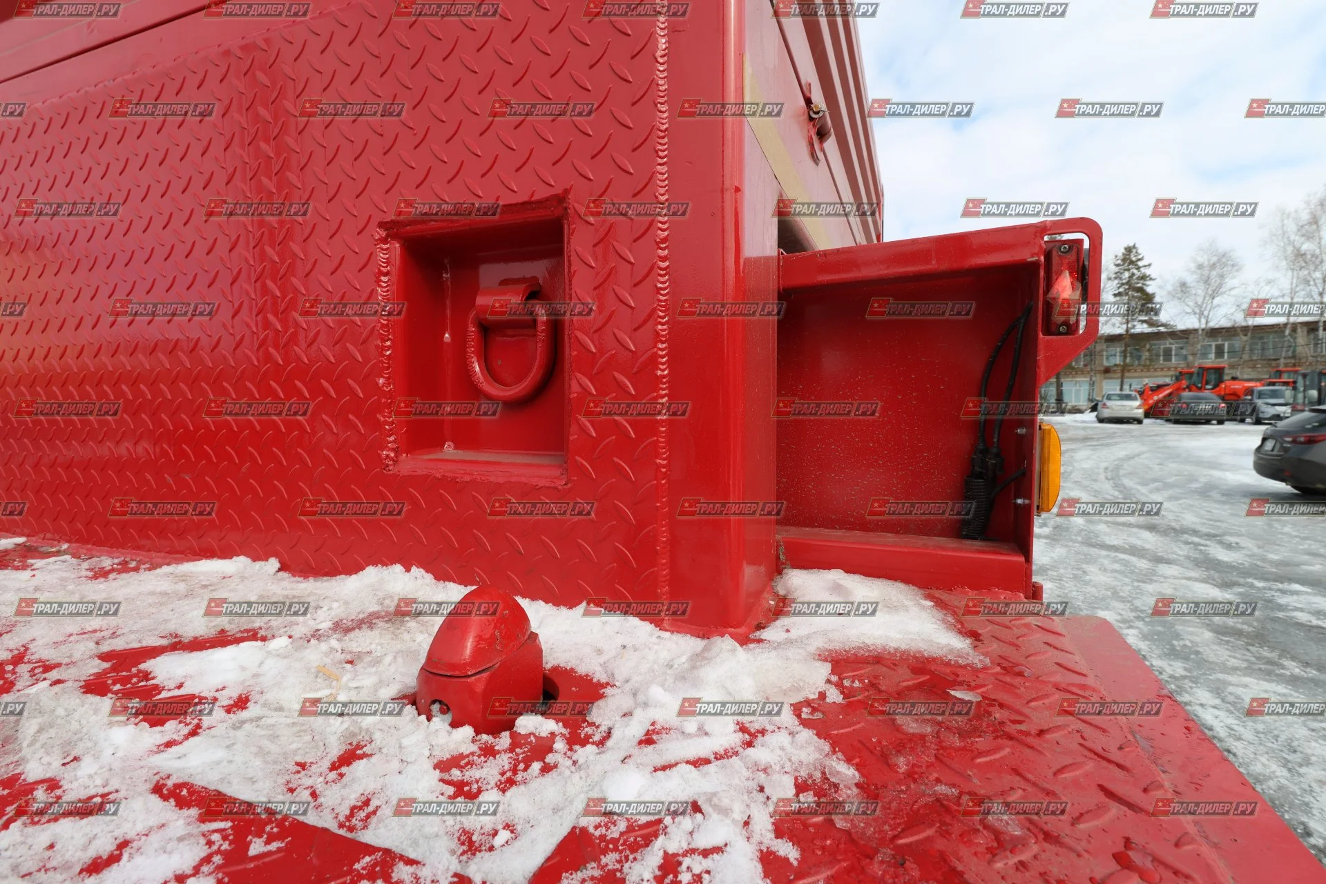 Среднерамный трал CIMC (AMUR) LYR96071TDPХZF 100 т - миниатюра 49