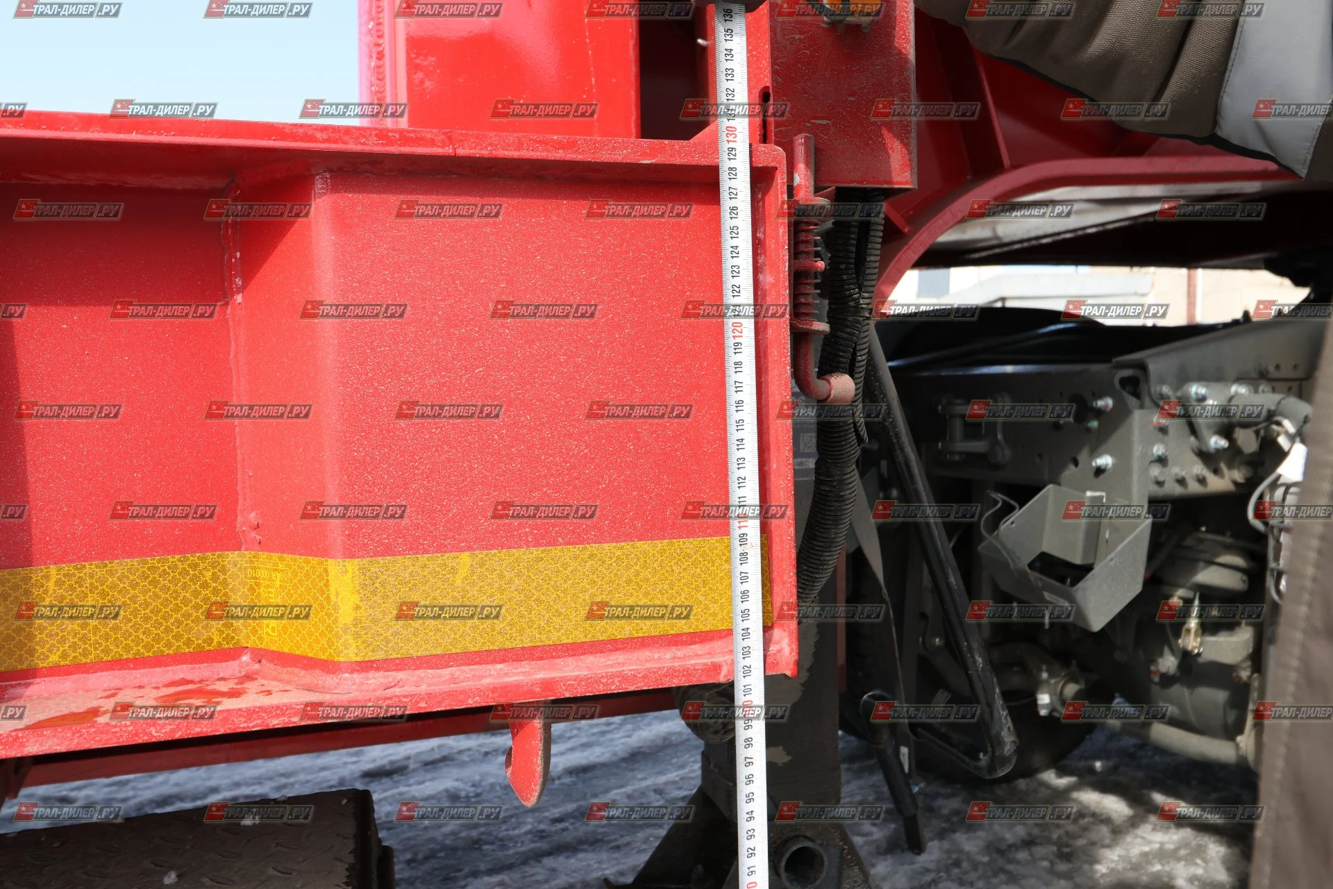 Среднерамный трал CIMC (AMUR) LYR96071TDPХZF 100 т - миниатюра 69