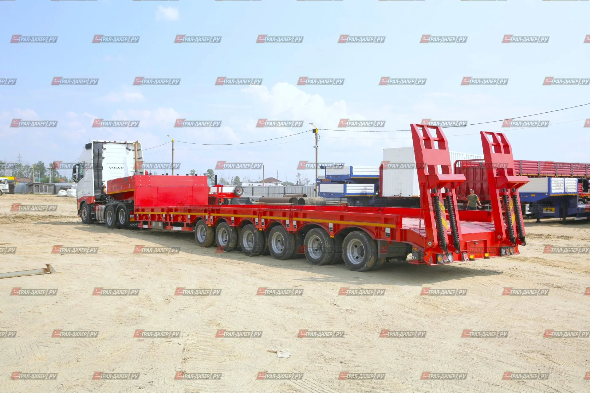 Низкорамный трал Amur LYR9906TDPL 120 т 17,2 м
