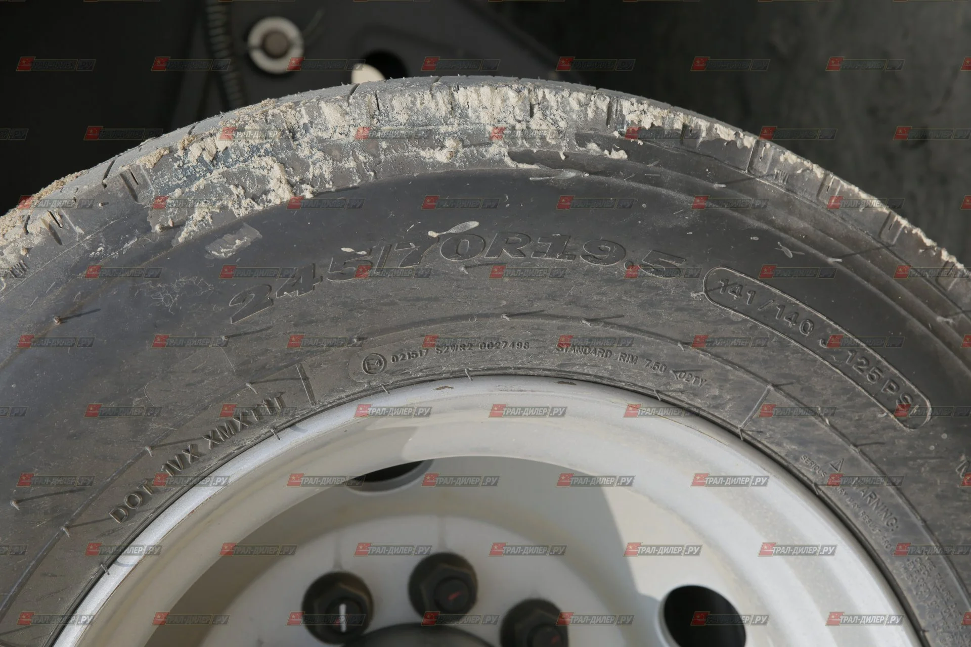Низкорамный трал Amur LYR9906TDPL 120 т 17,2 м - миниатюра 8