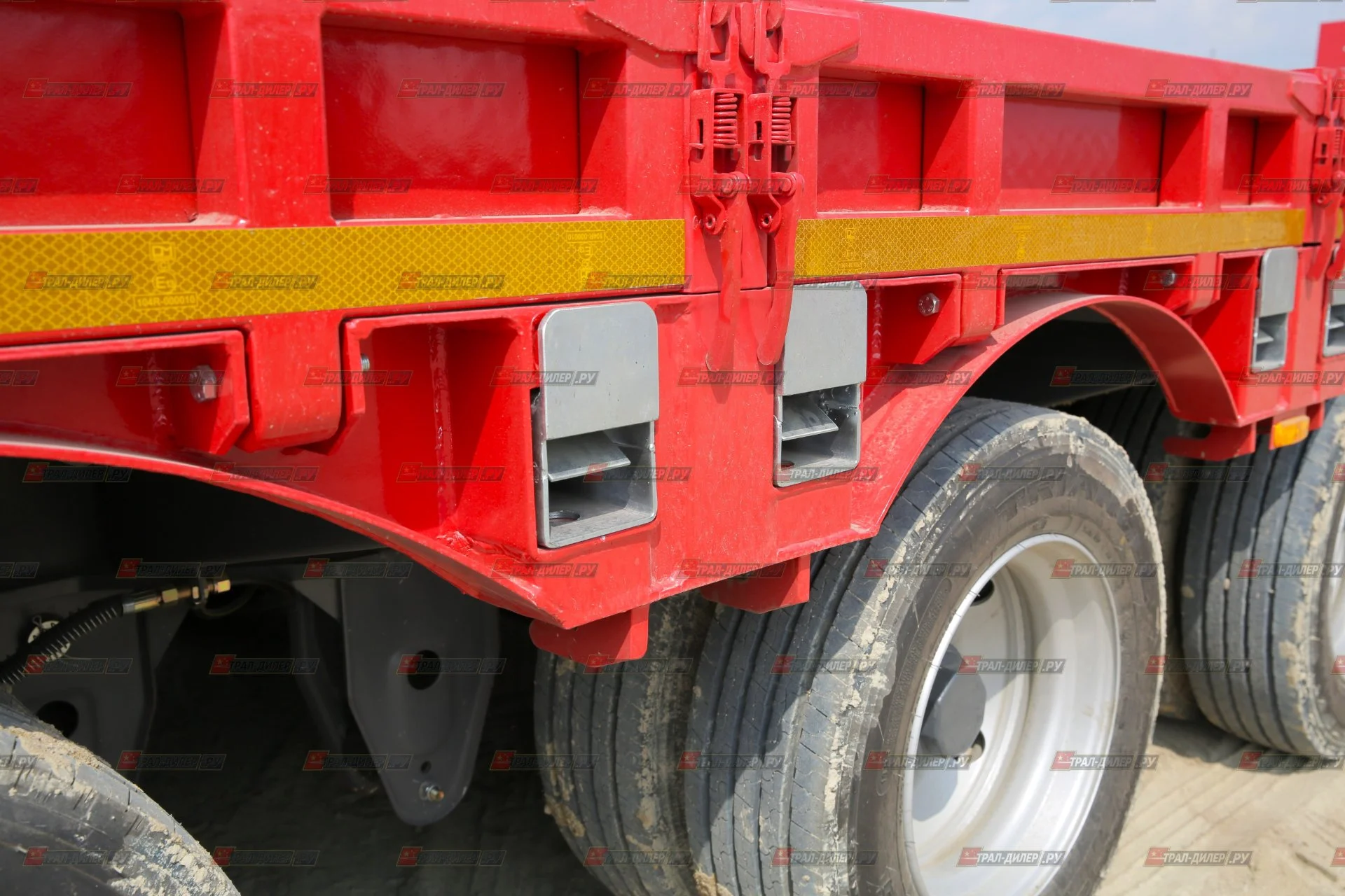 Низкорамный трал Amur LYR9906TDPL 120 т 17,2 м - миниатюра 10