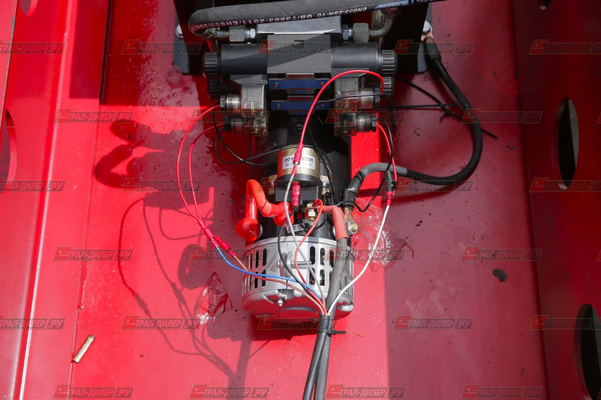 Низкорамный трал Amur LYR9906TDPL - миниатюра 32