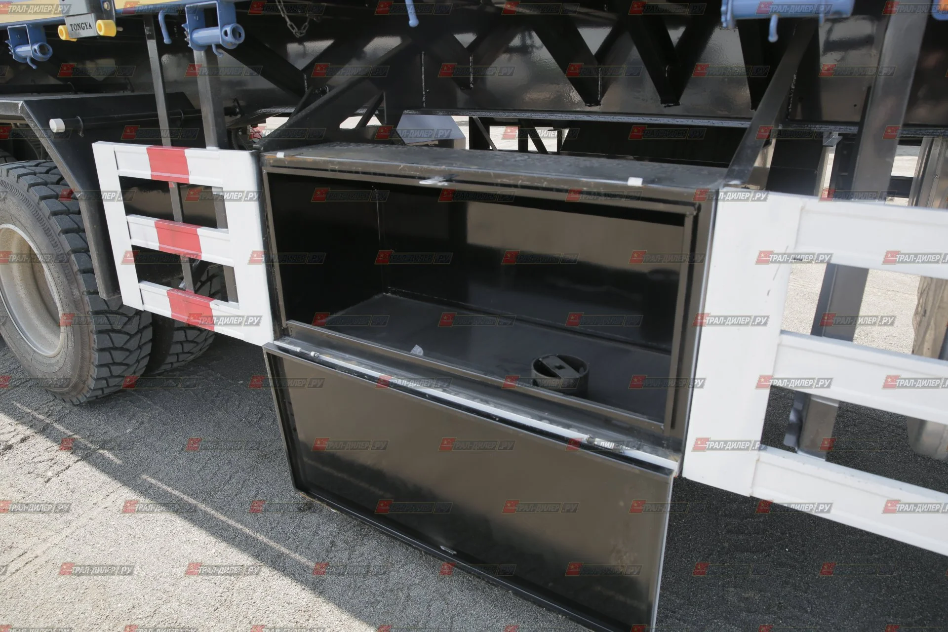 В наличии! Полуприцеп бортовой TONGYADA CTY9704LBS 16,5 м 80 т - миниатюра 16