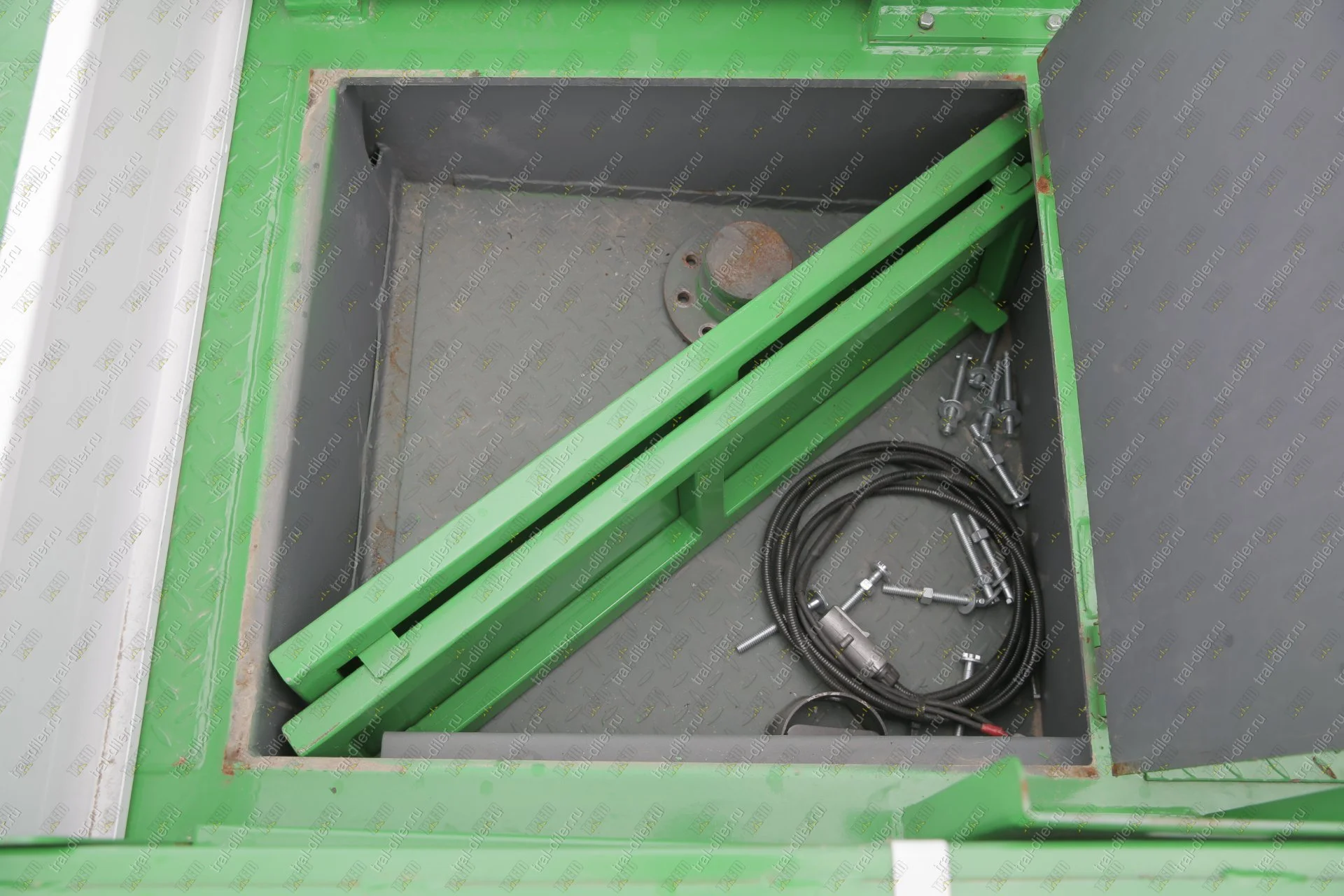 Низкорамный раздвижной (телескопический) трал CIMC (AMUR) LYR9906TDPL - миниатюра 32