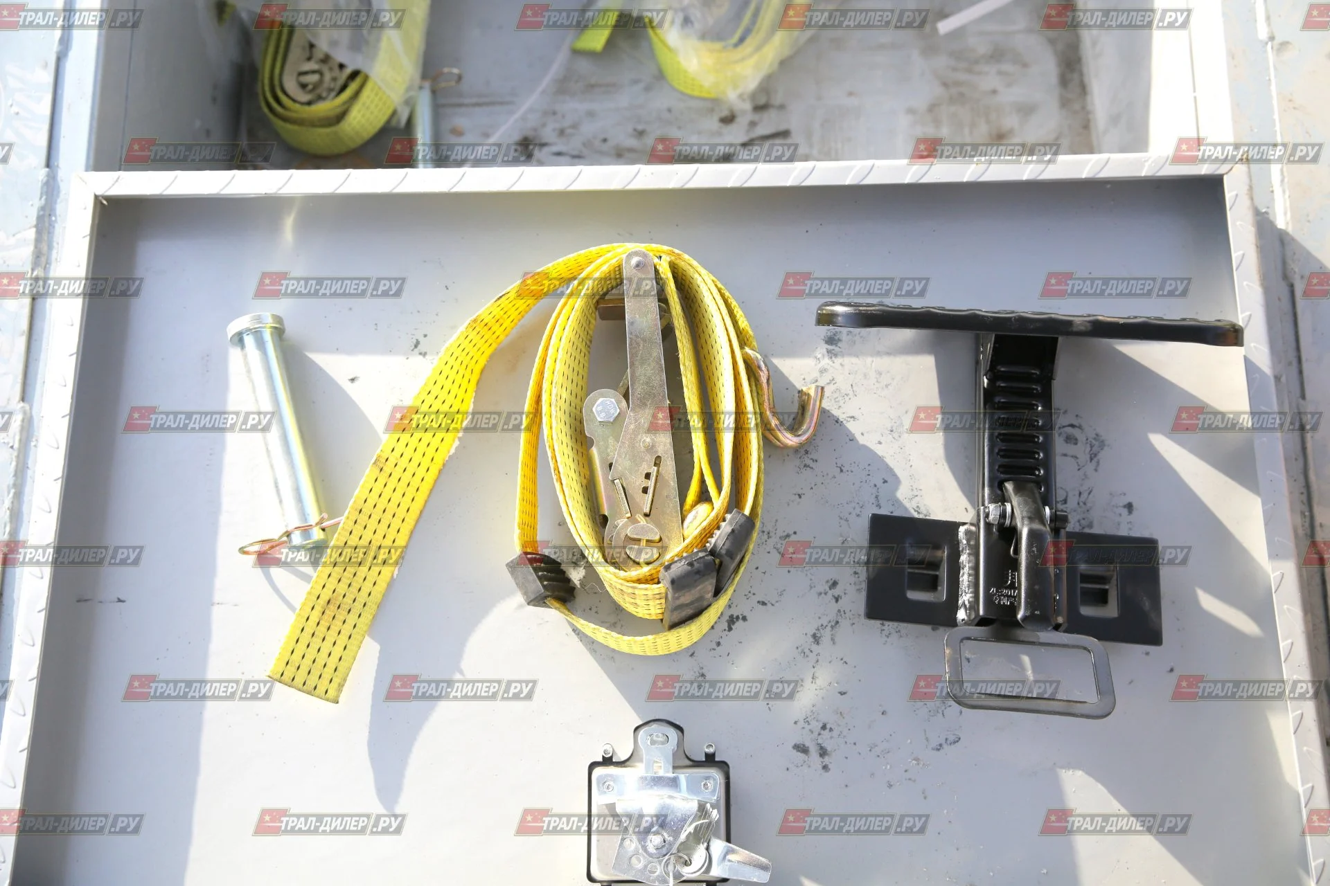 В наличии! Автовоз винтовой Amur LYR9402TCL - миниатюра 35