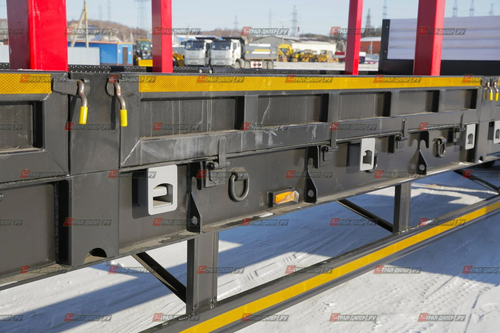 В наличии! Высокорамный  трал Luxuda LZC9302TDP 80 т - миниатюра 11