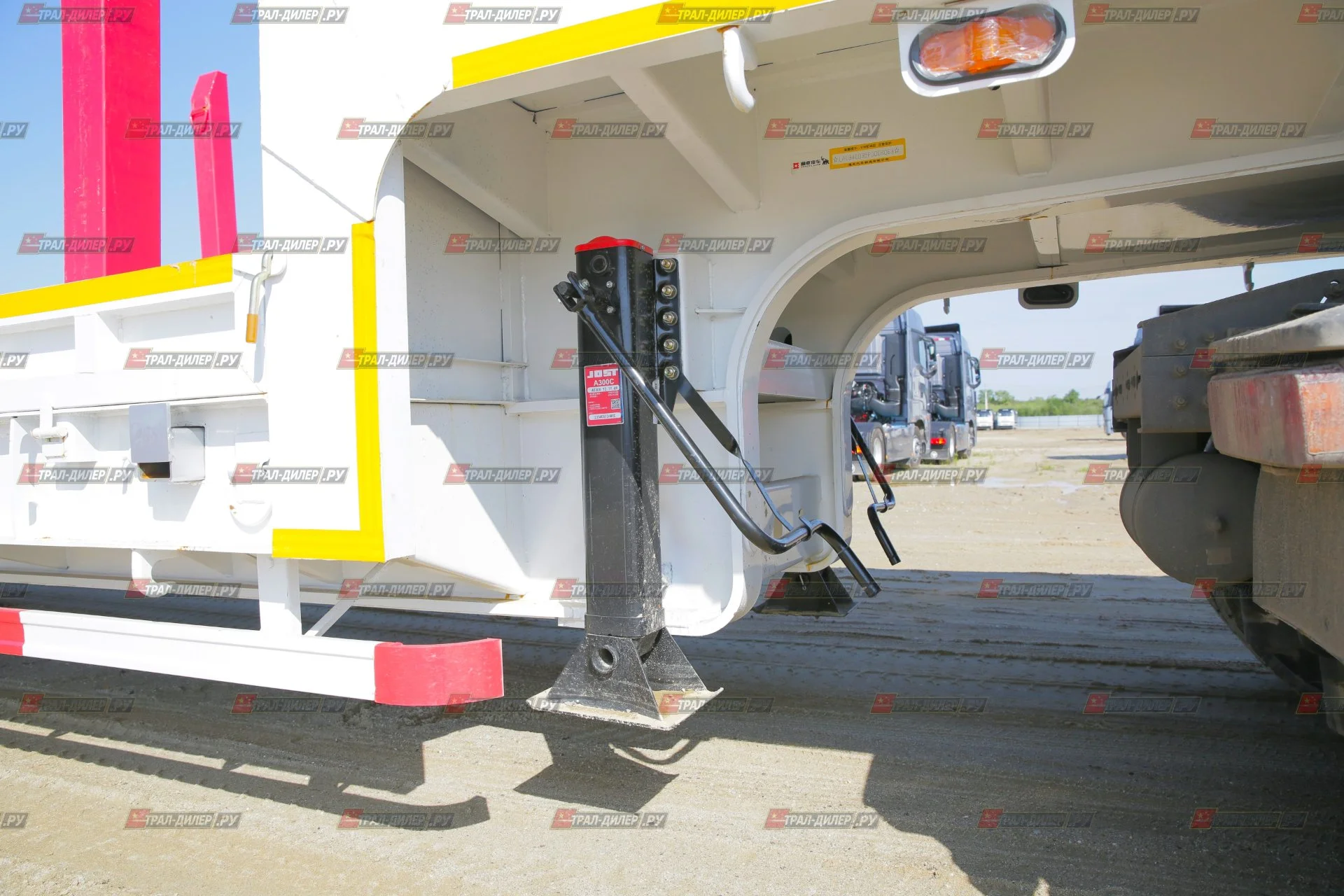 В наличии! Низкорамный трал Tongyada CTY9380TDP - миниатюра 12