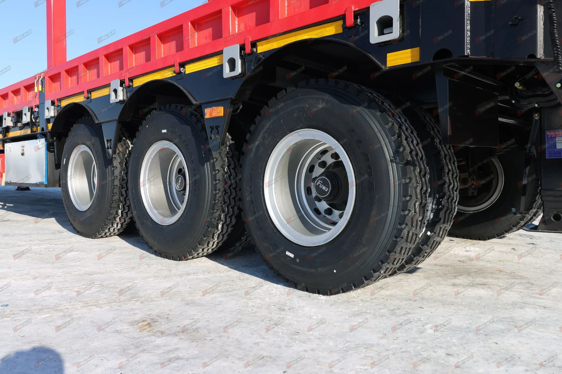 Высокорамный тpал Тongyаdа CTY9603TDPS 80 т - миниатюра 39