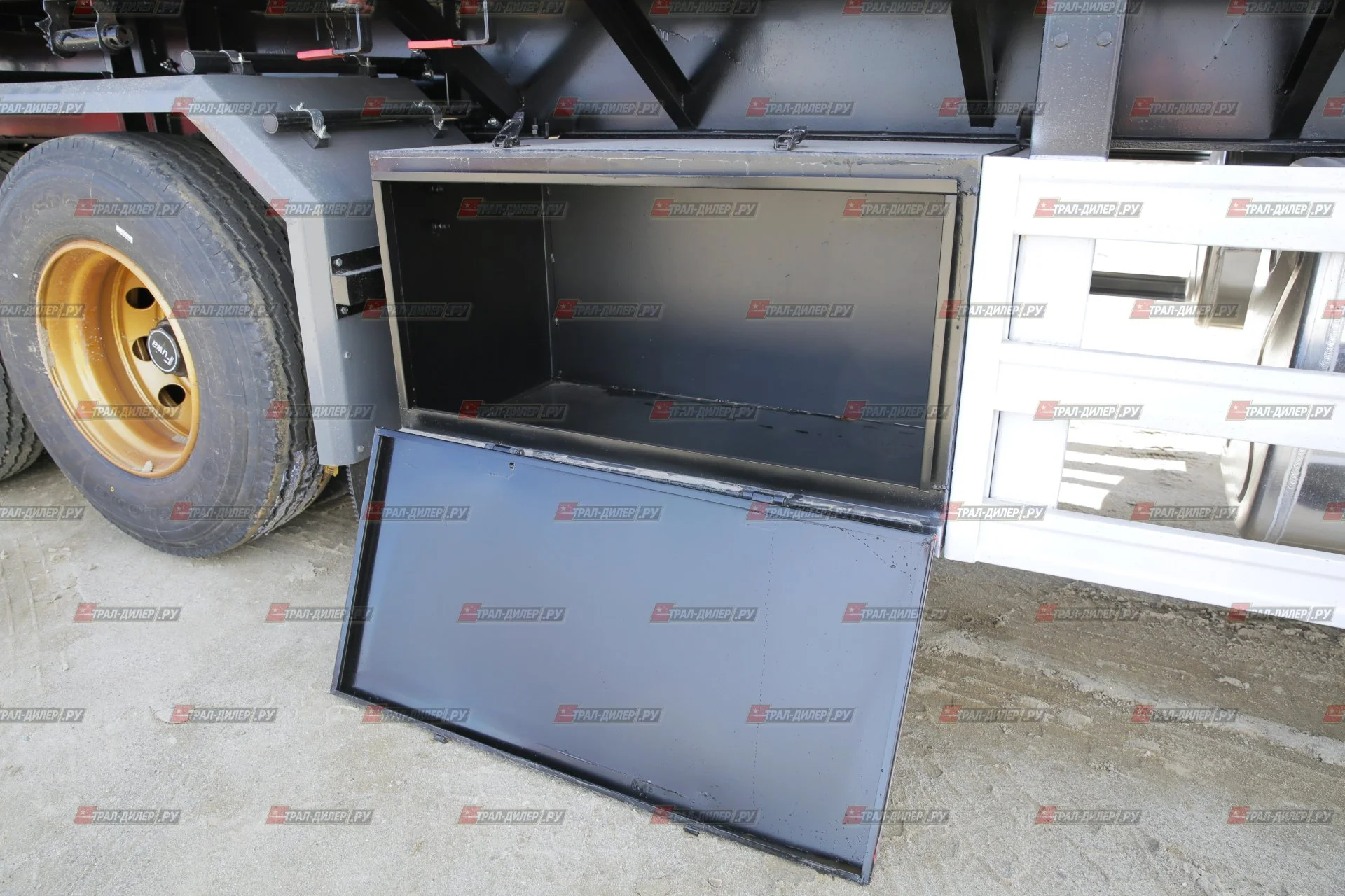 Полуприцеп бортовой AMUR LYR9601JS - миниатюра 21