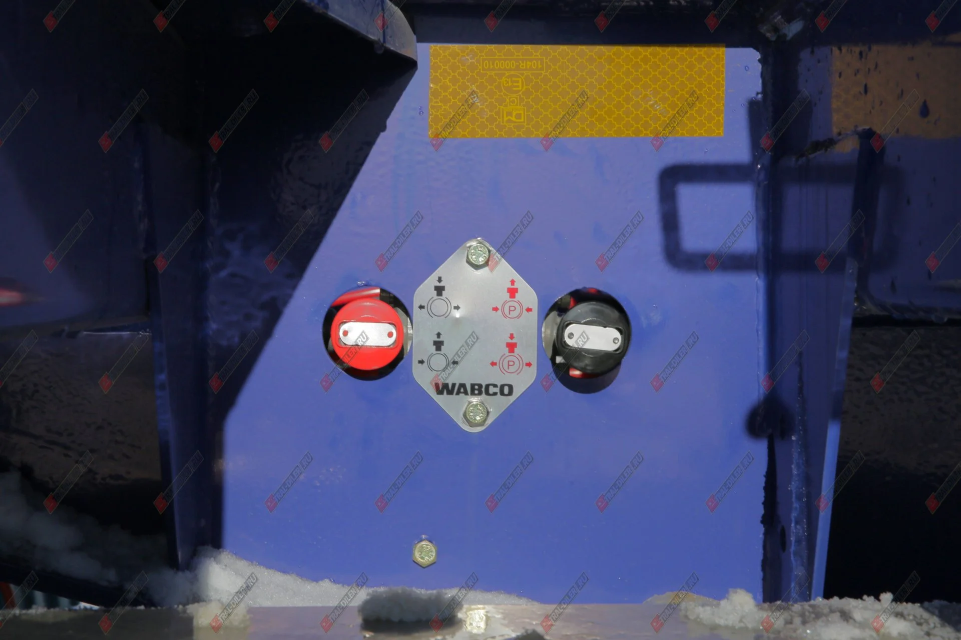 Полуприцеп контейнеровоз AMUR LYR9401TJZD - миниатюра 13
