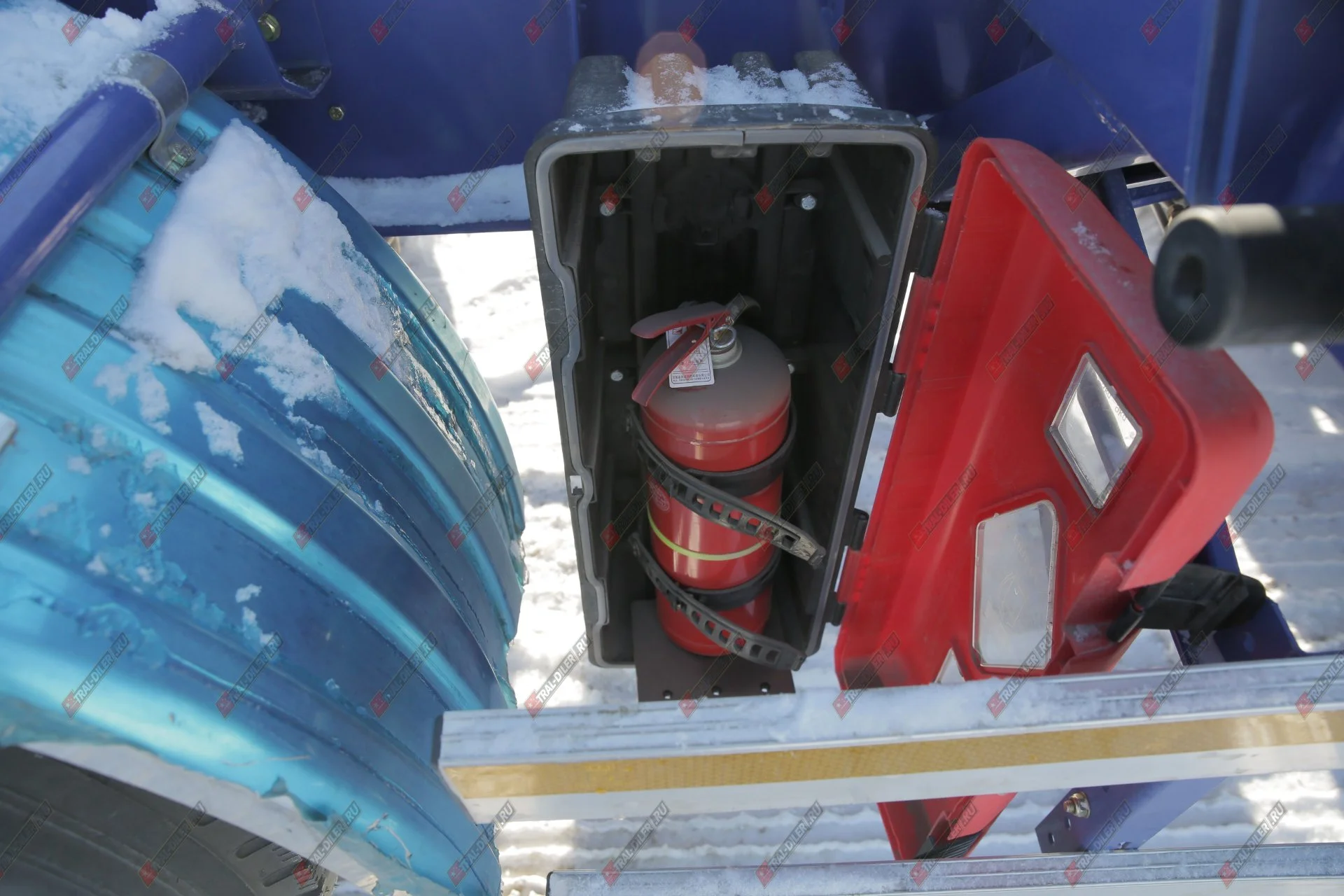 Полуприцеп контейнеровоз AMUR LYR9401TJZD - миниатюра 33