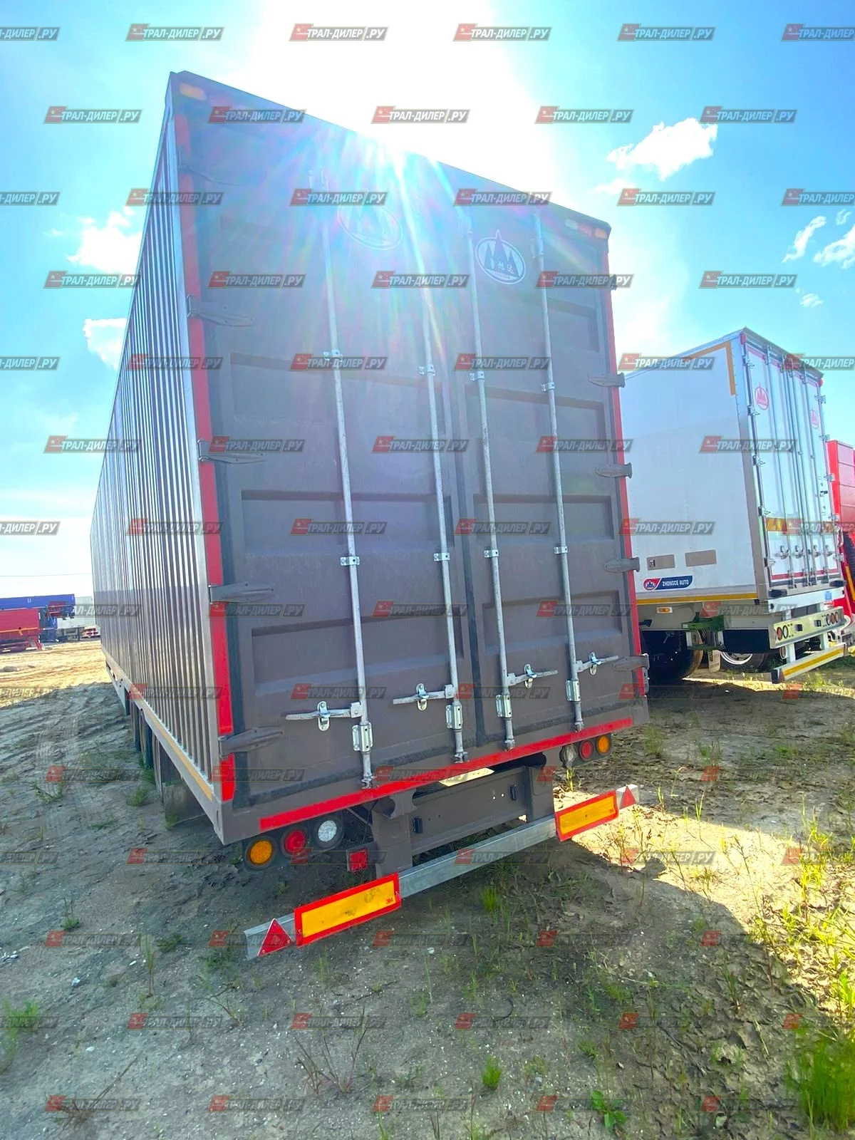 В наличии! Цельнометаллический фургон Luxuda LZC9501XXYC - миниатюра 6