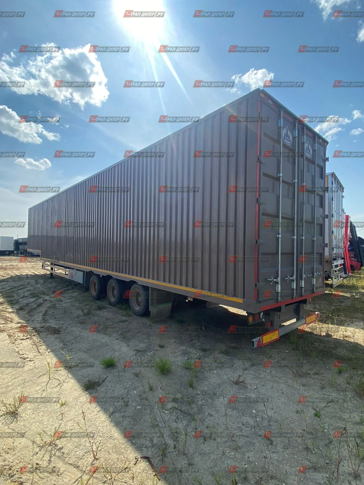 В наличии! Цельнометаллический фургон Luxuda LZC9501XXYC - миниатюра 8