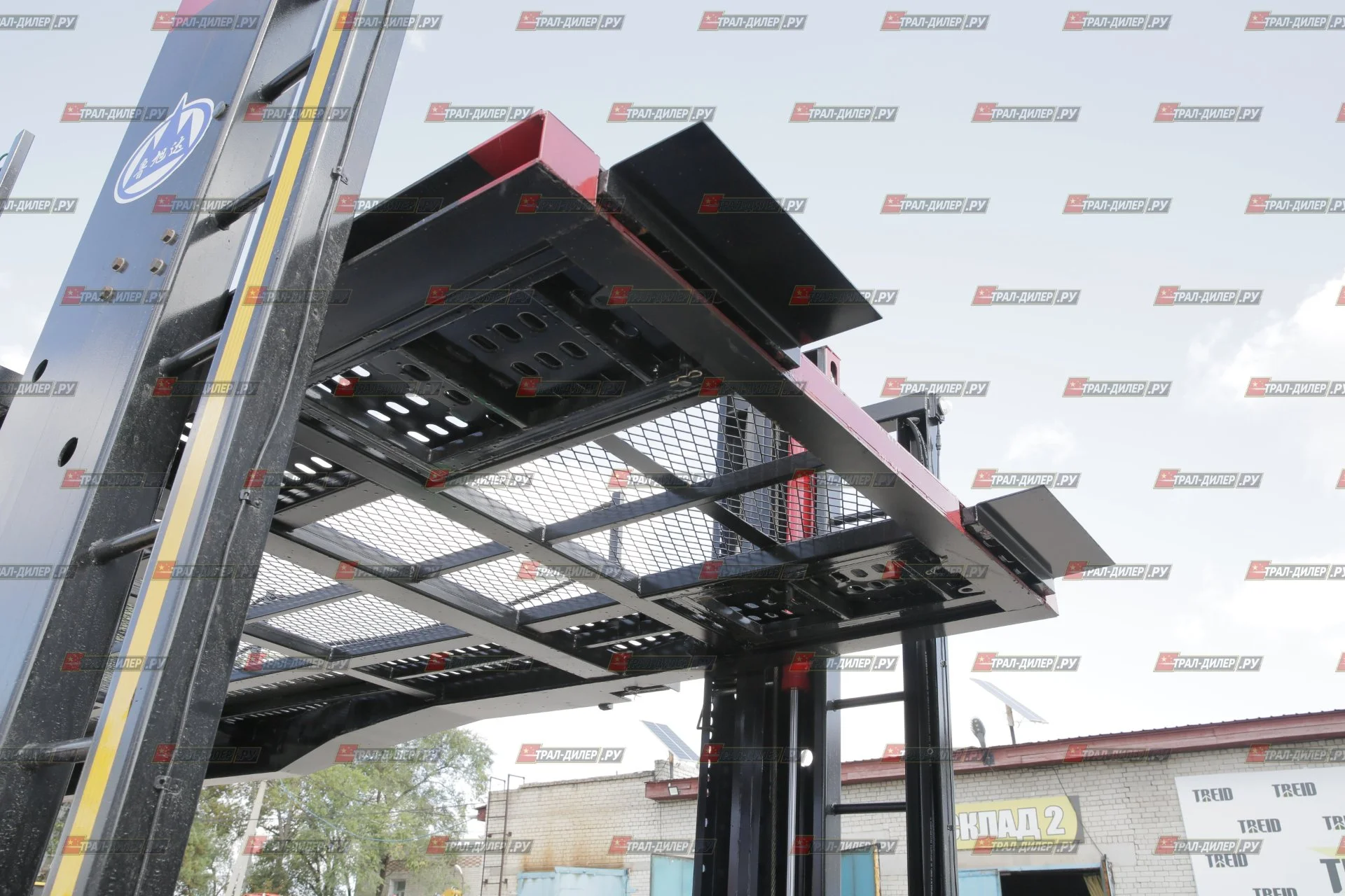 Автовоз винтовой Luxuda LZC9405BG на 8 машин - миниатюра 15