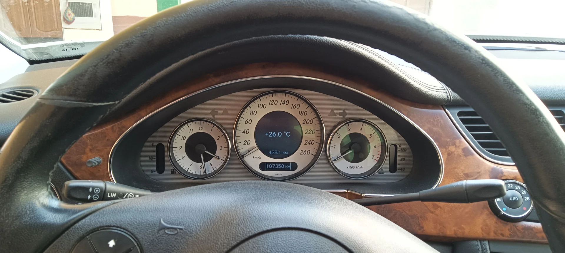 Mercedes Benz cls w219 - миниатюра 7