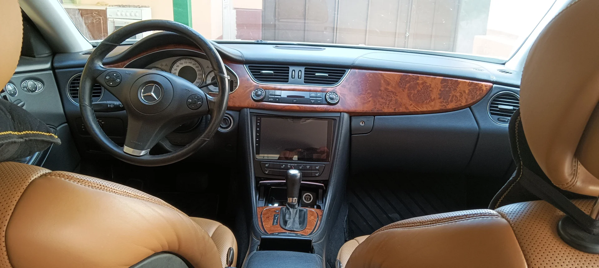 Mercedes Benz cls w219 - миниатюра 9