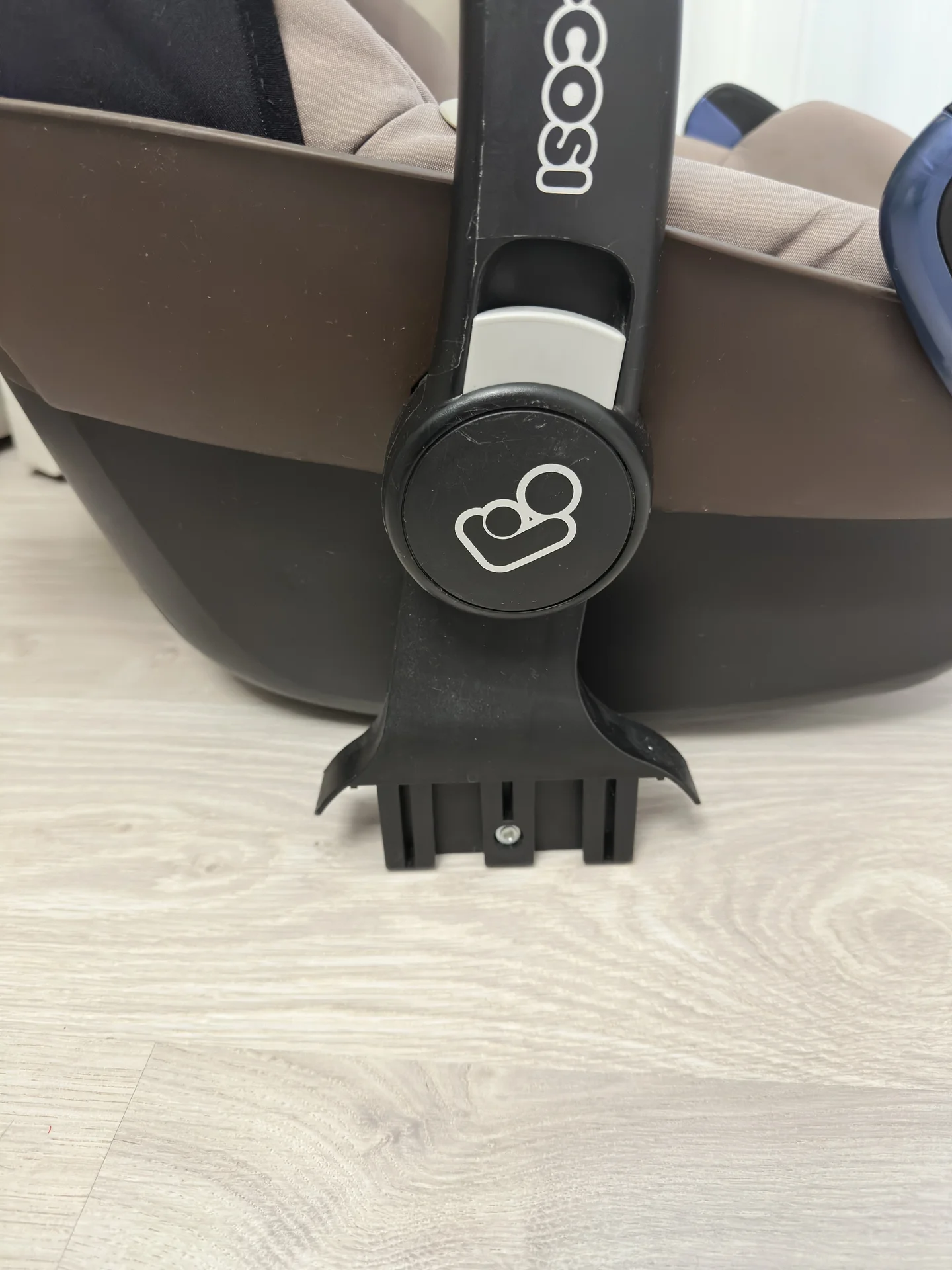 Автолюлька Pebble Maxi Cosi с адаптером - миниатюра 5