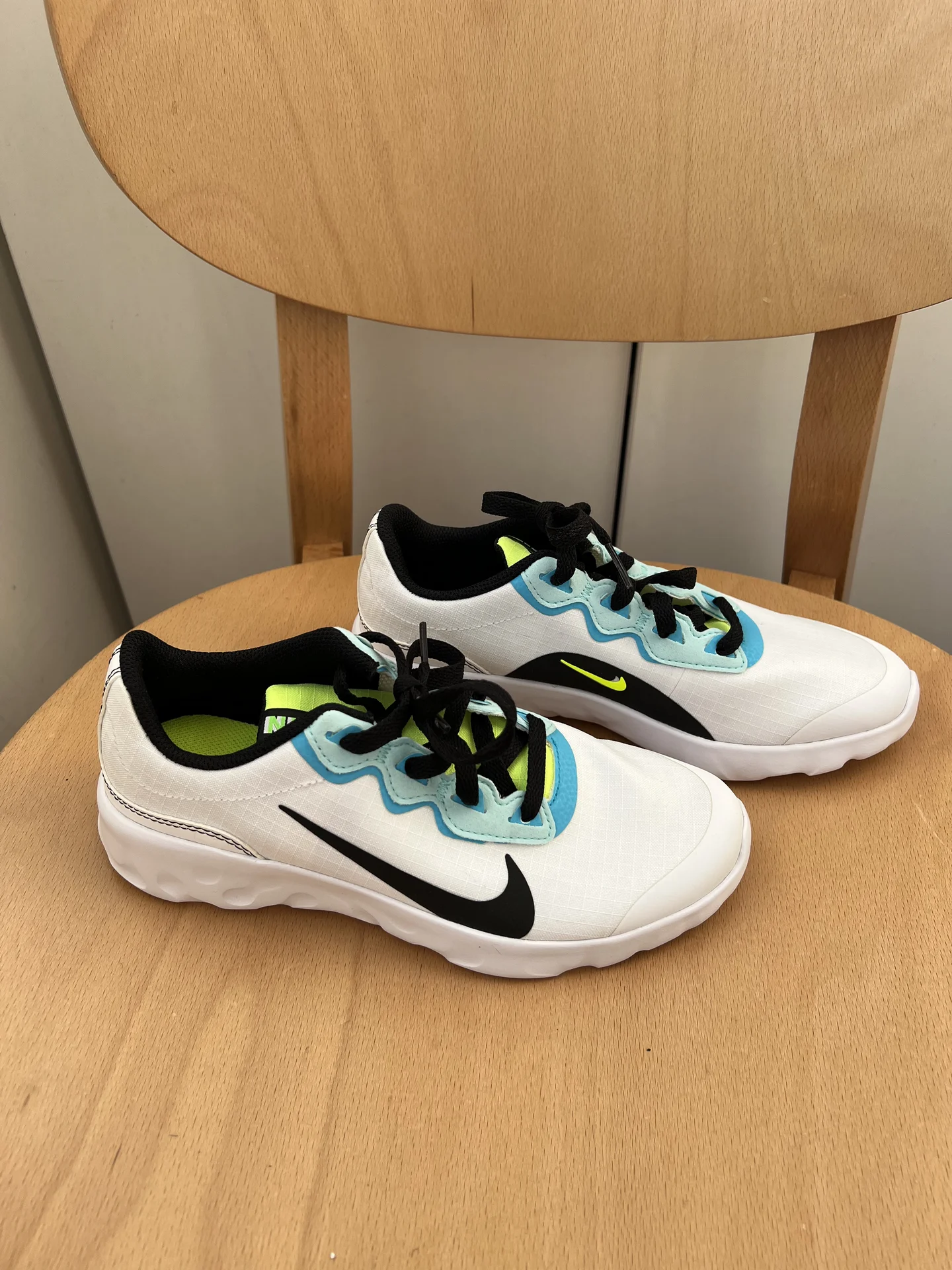 Кроссовки Nike 37 размер - миниатюра 3