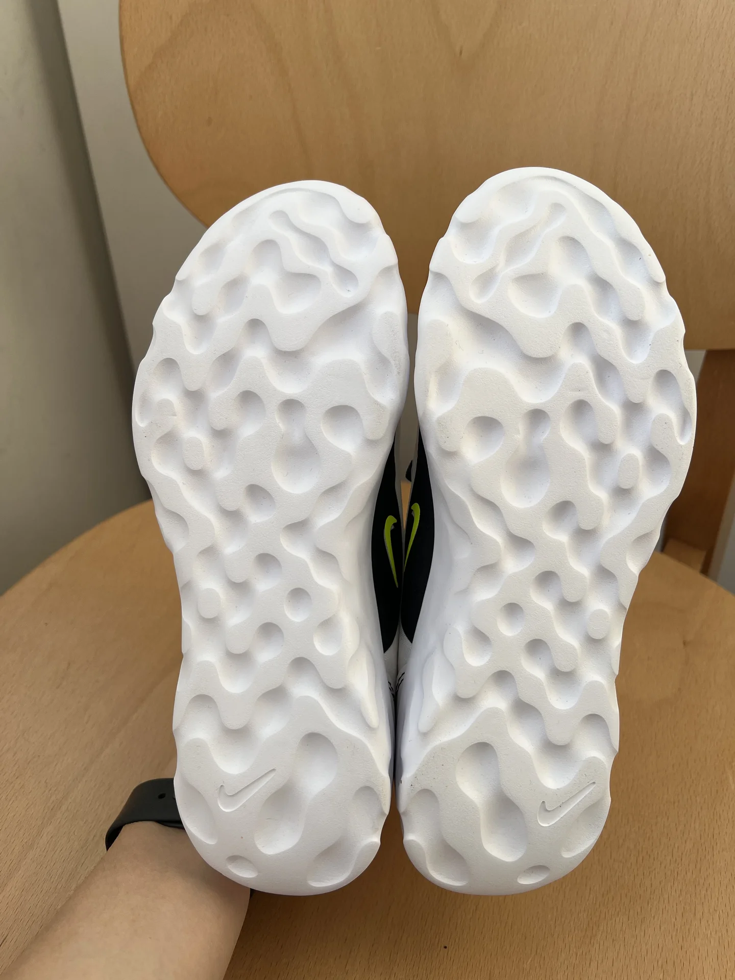 Кроссовки Nike 37 размер - миниатюра 6