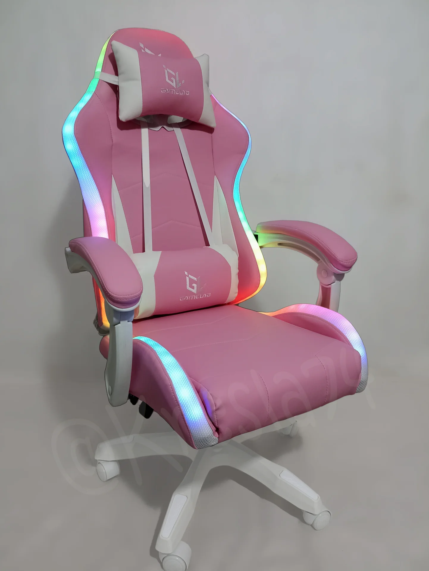 Геймерское кресло с RGB подсветкой розовое - миниатюра 8