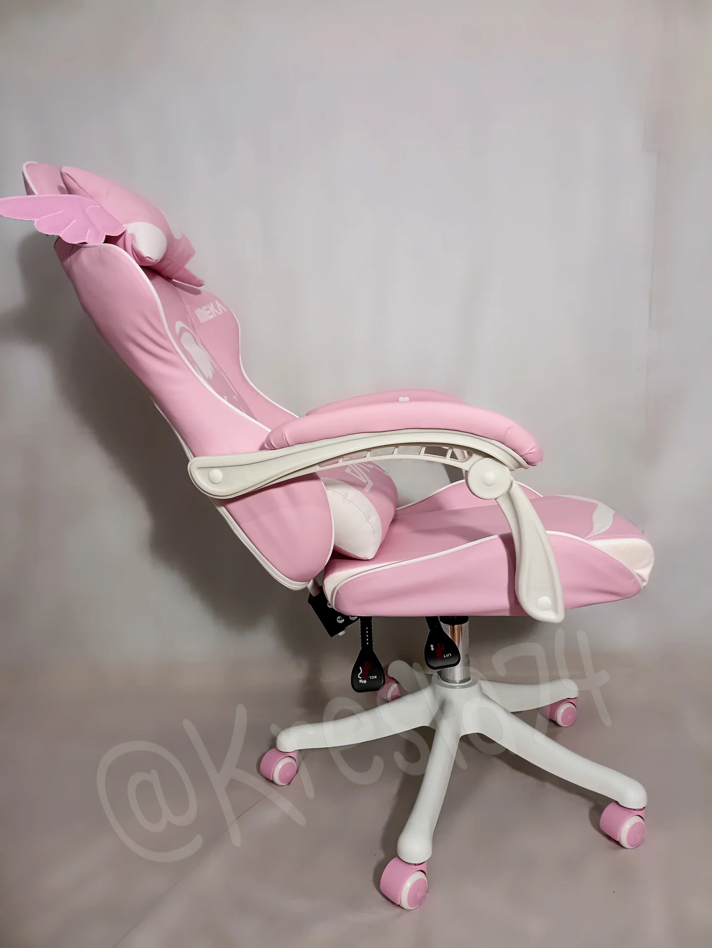 Геймерское кресло Pink Love. Розового цвета - миниатюра 8