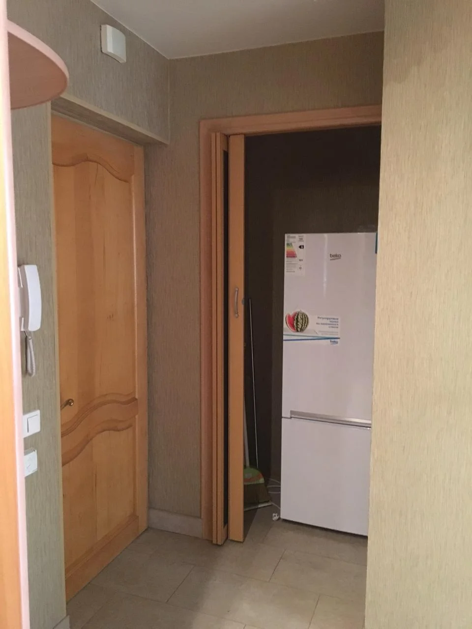 Сдаю 2х комнатную квартиру - миниатюра 3