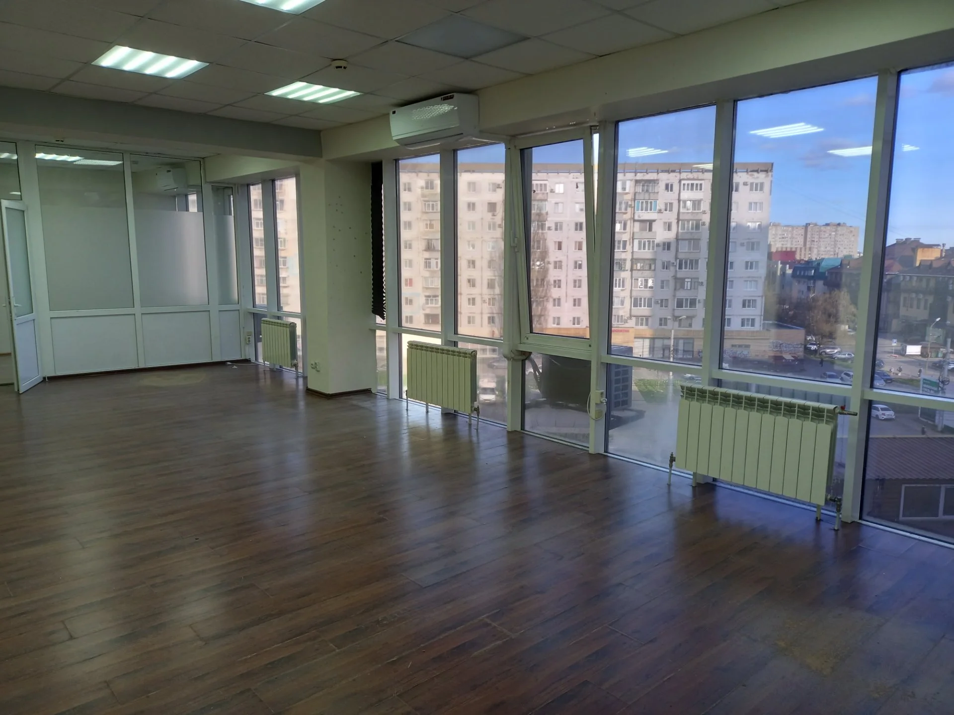Офисное помещение 77 кв. м.. - миниатюра 14