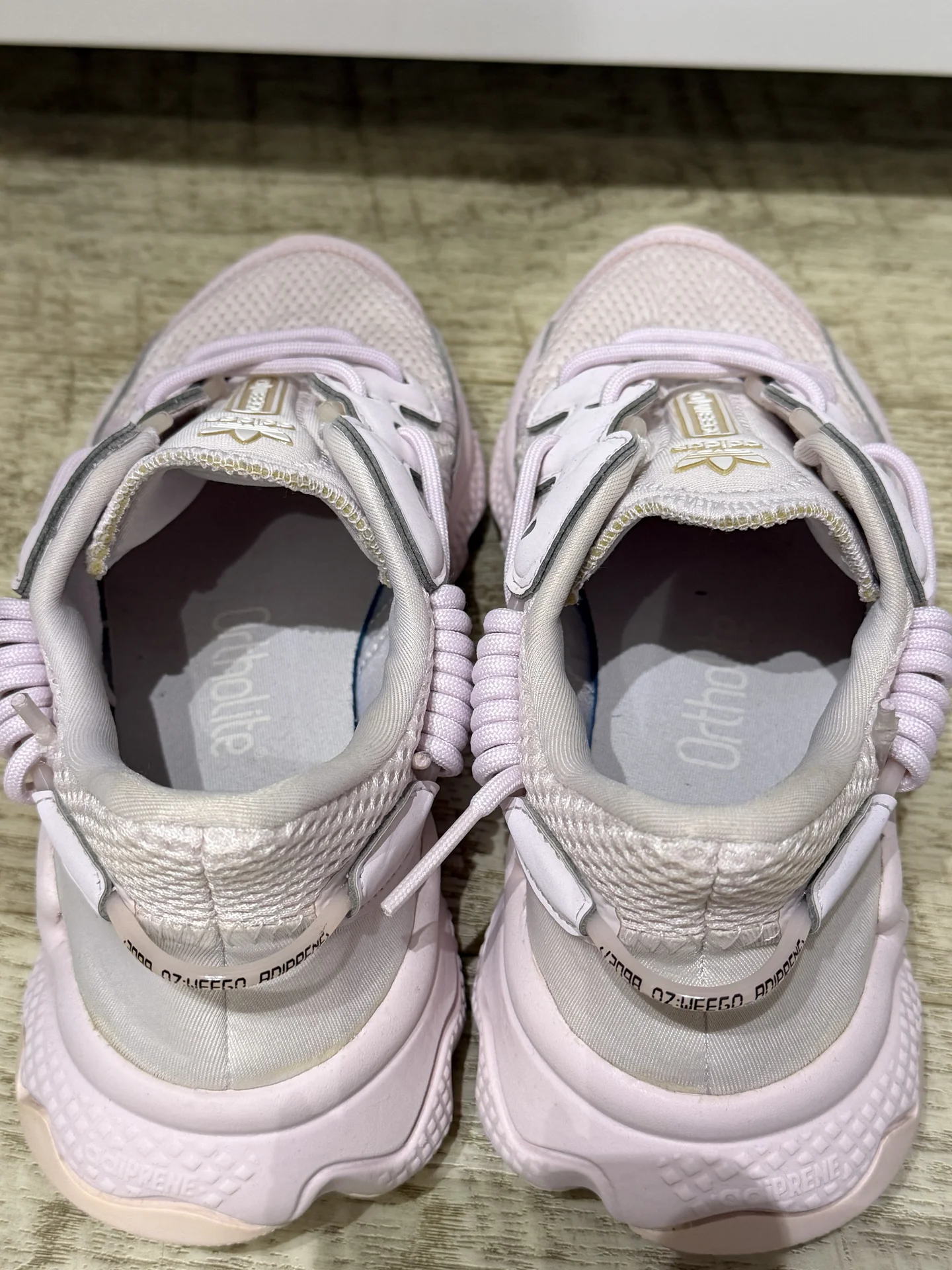 Кроссовки Adidas женские 38.5 - миниатюра 3