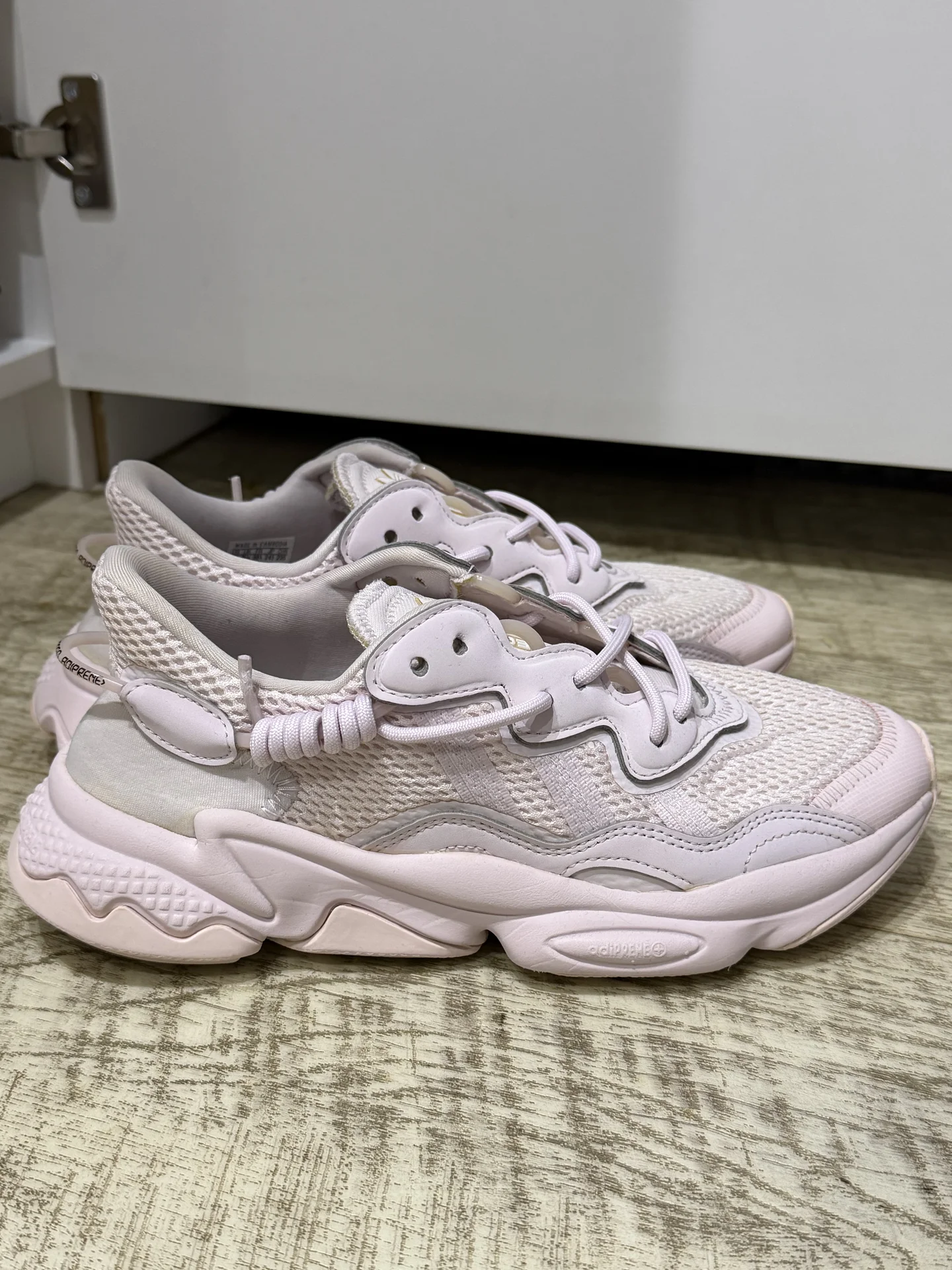 Кроссовки Adidas женские 38.5 - миниатюра 4