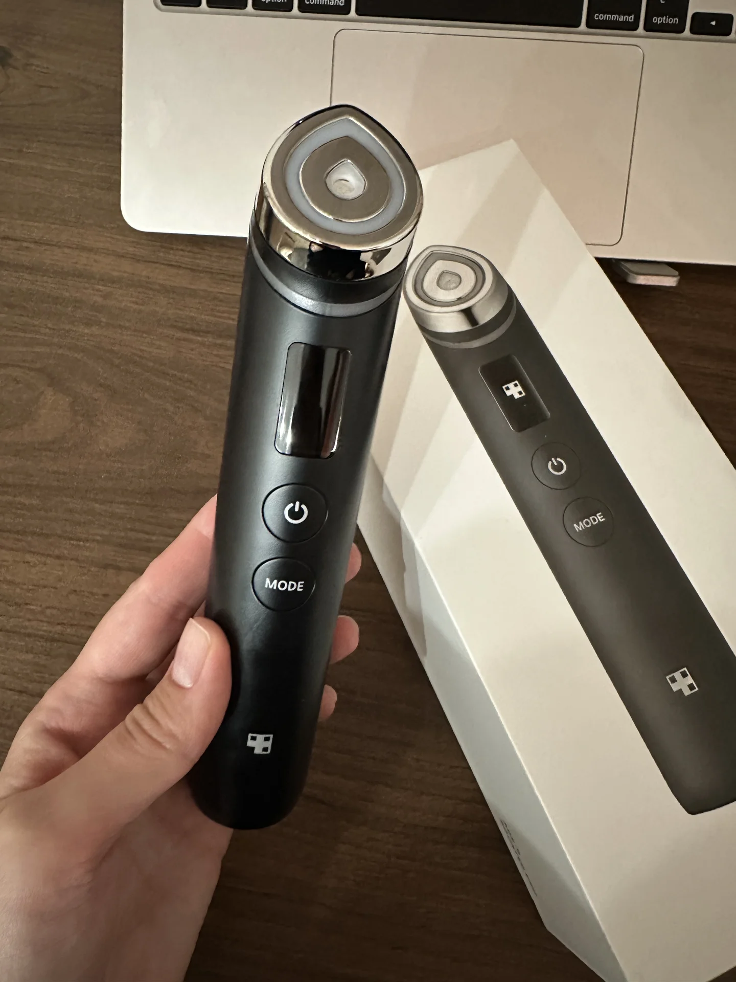 Аппарат для лица Medicube Booster Pro (Микротоки) - изображение 1
