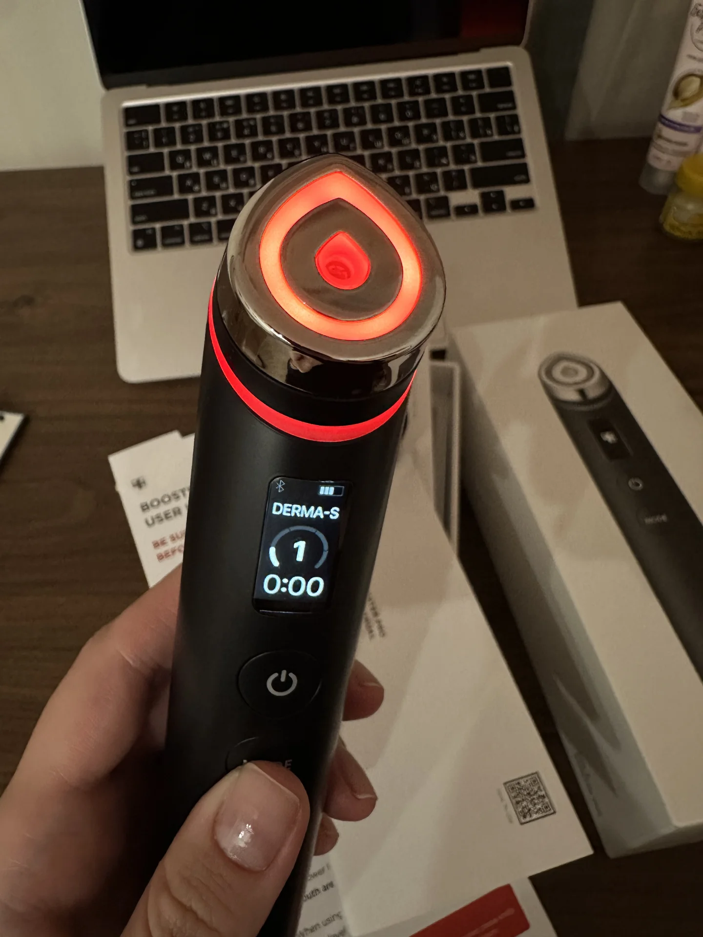 Аппарат для лица Medicube Booster Pro (Микротоки) - миниатюра 6