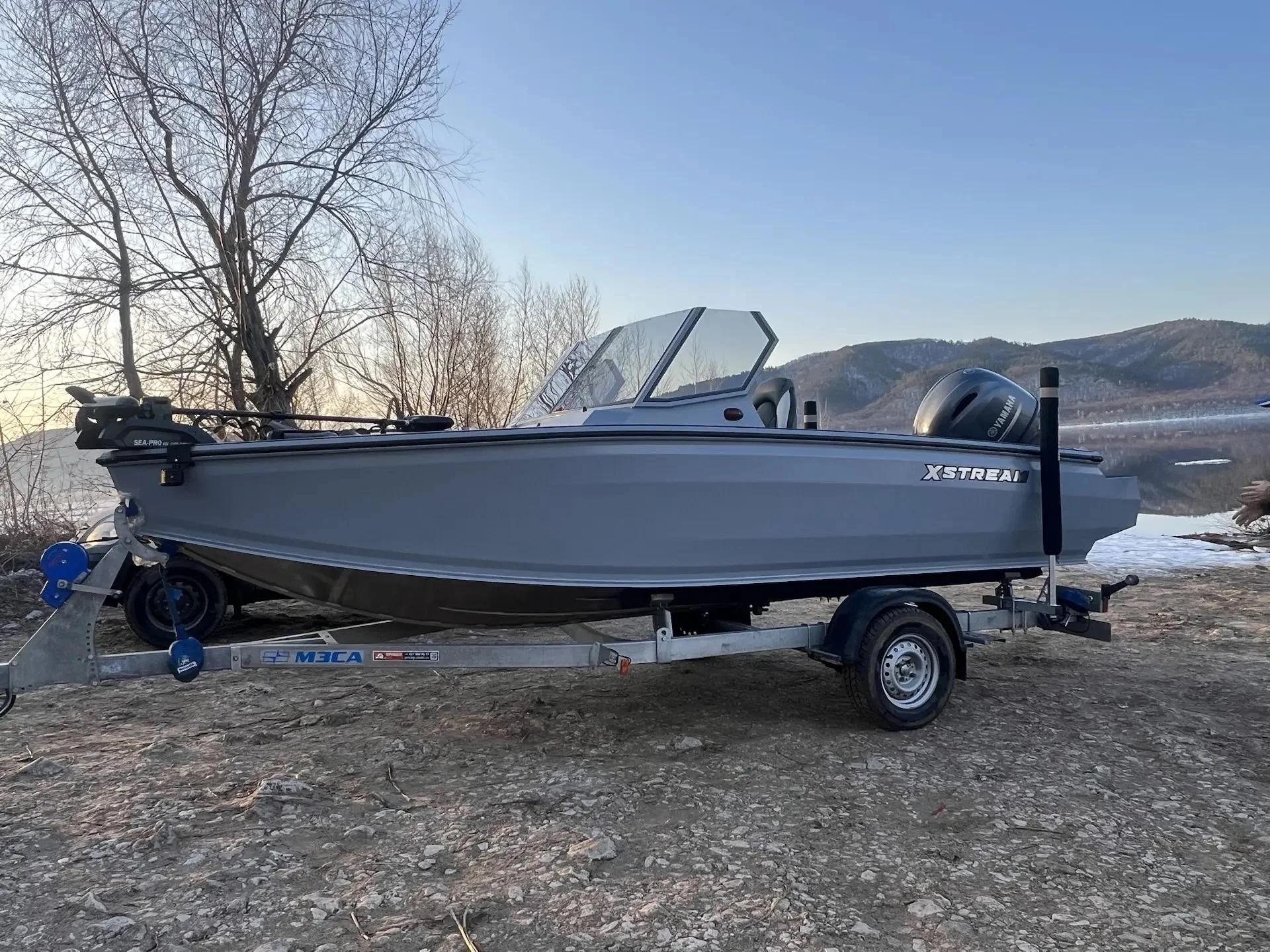Лодка Xstream 510 (150 л.с) - миниатюра 2