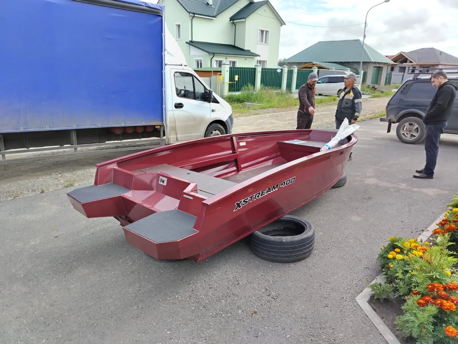 Лодка Xstream 400 (15 л.с) - миниатюра 3