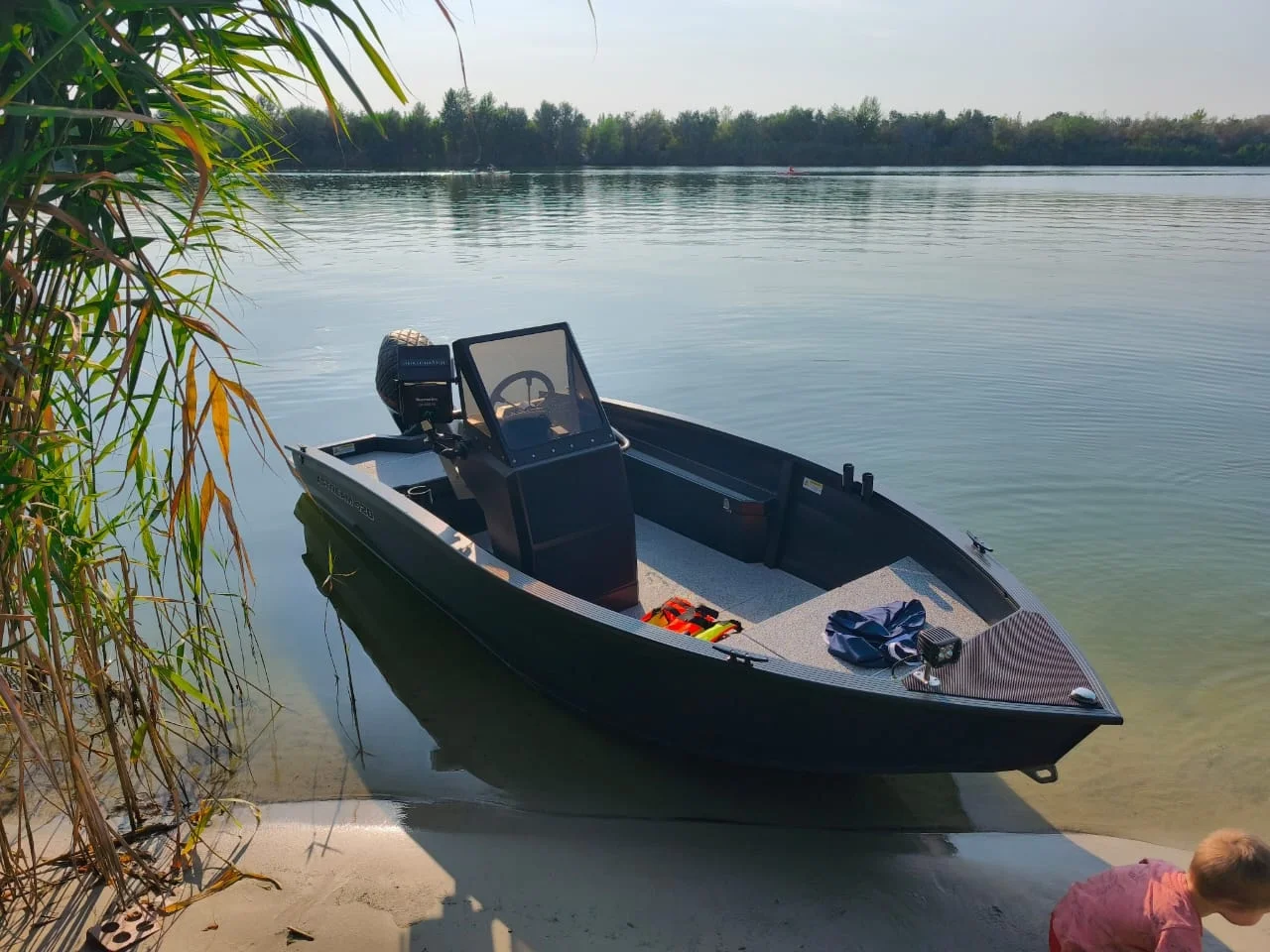 Лодка Xstream 420 S (40 л.с) - миниатюра 7