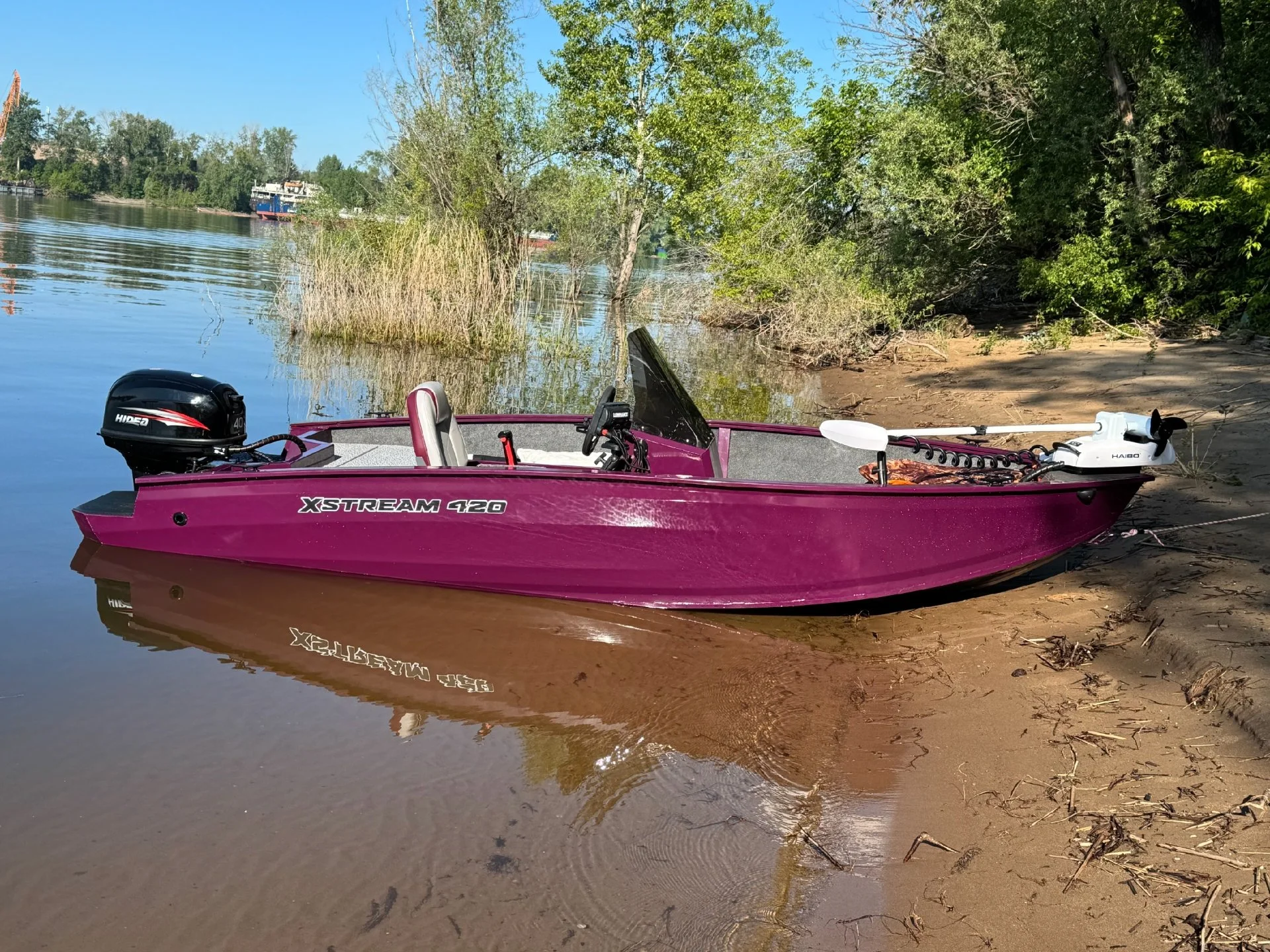 Лодка Xstream 420 S (40 л.с) - миниатюра 8