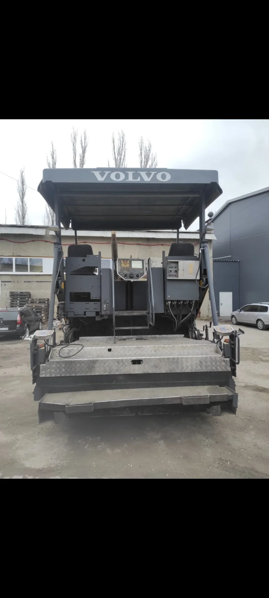 Асфальтоукладчик Volvo ABG 6820 - миниатюра 6