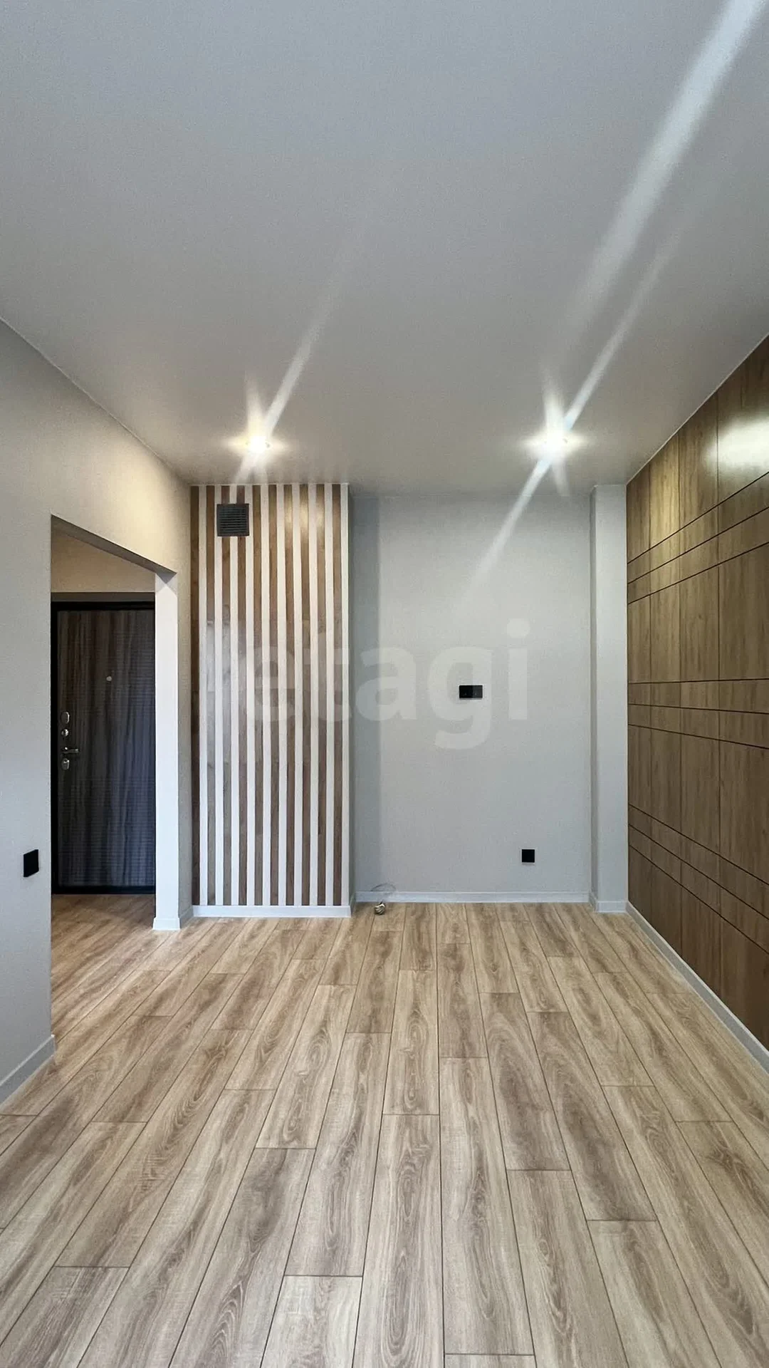 1-к квартира, 35.5м² (улица Селезнёва, 4/4) - миниатюра 5