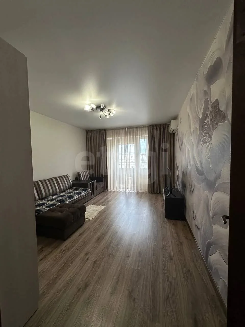 2-к квартира, 81.4м² (улица имени В.Н. Мачуги, 82) - миниатюра 6