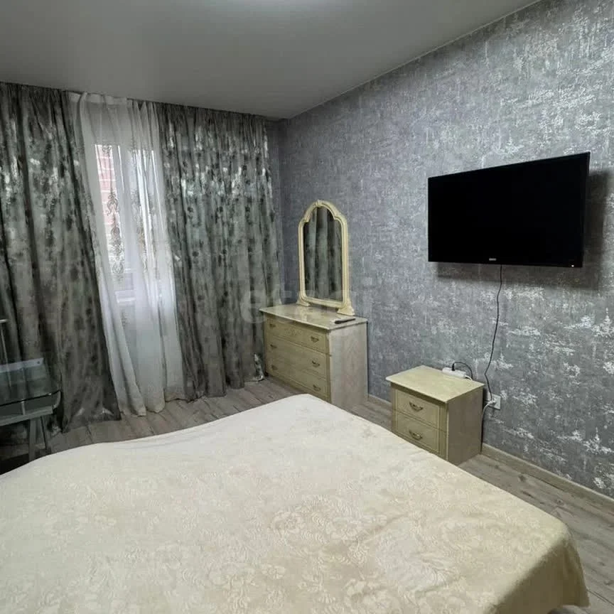 1-к квартира, 39м² (улица Героя Пешкова, 14) - миниатюра 2