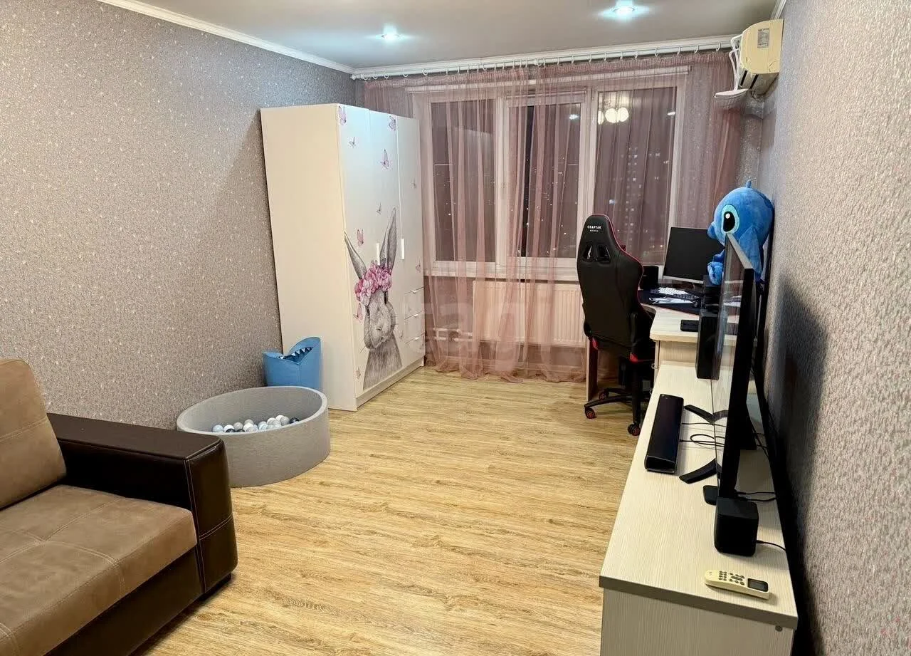 2-к квартира, 56.7м² (Восточно-Кругликовская улица, 77) - миниатюра 3