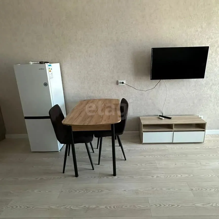 Студия, 30м² (, 2/1) - миниатюра 2