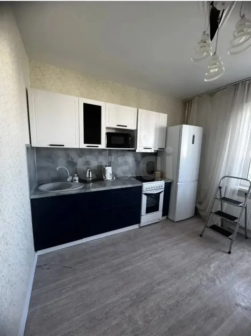 1-к квартира, 35.8м² (улица Героя А.А. Аверкиева, 15) - изображение 1