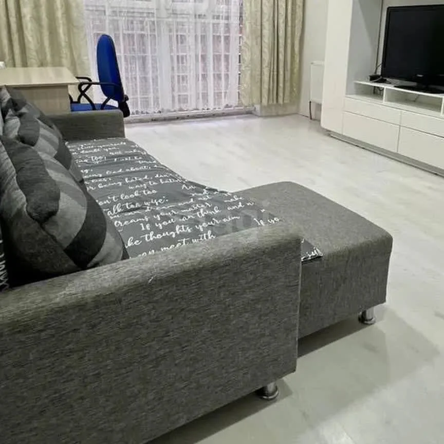 2-к квартира, 53м² (улица Архитектора Петина, 18/3) - миниатюра 3
