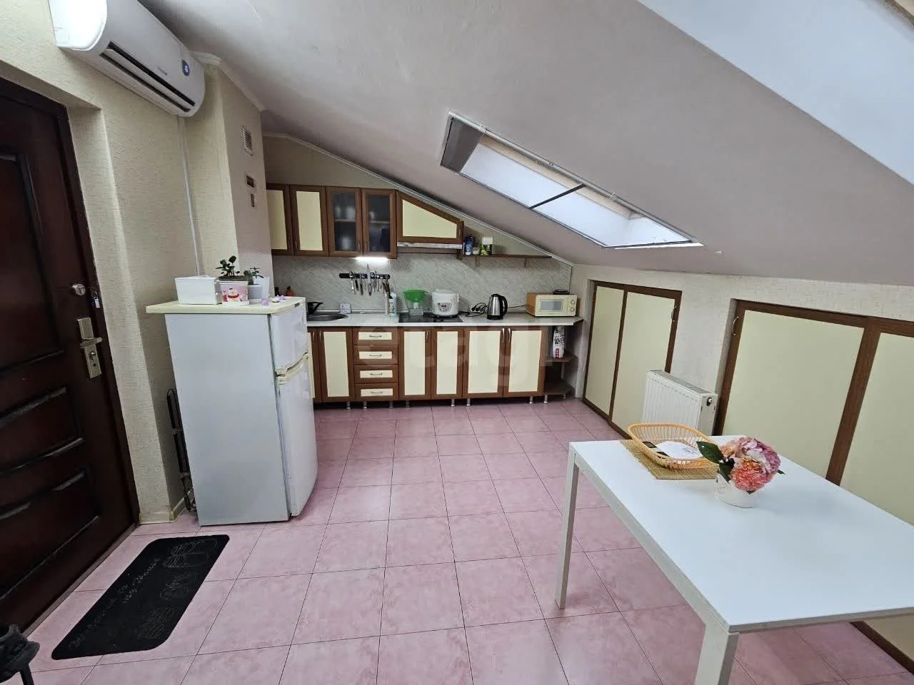 1-к квартира, 33.4м² (улица 1 Мая, 428) - миниатюра 2
