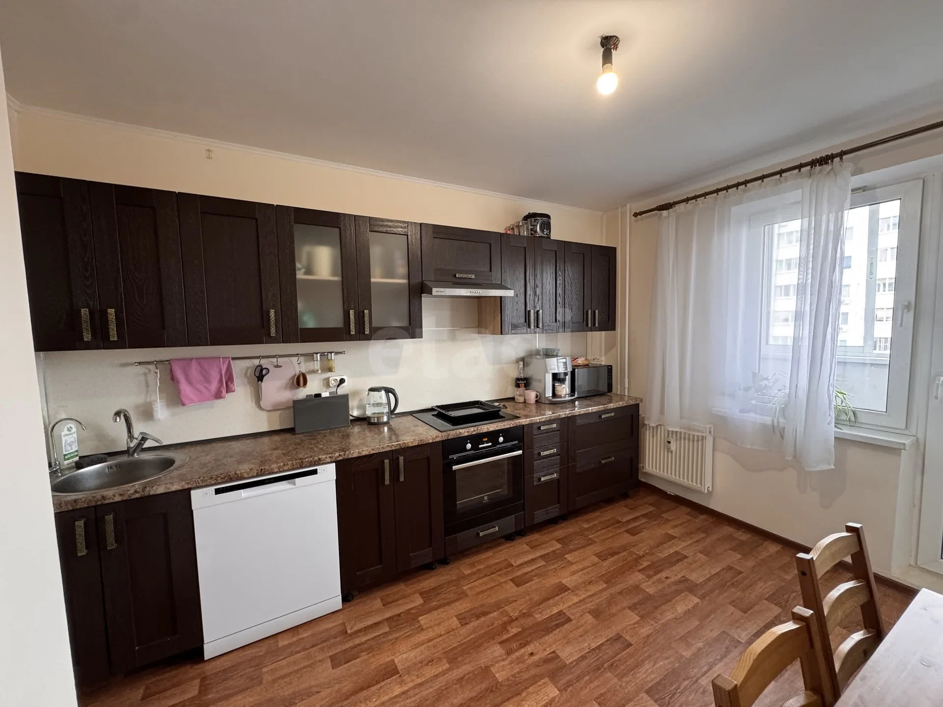 2-к квартира, 56.7м² (улица имени Николая Семеновича Котлярова, 17) - миниатюра 10